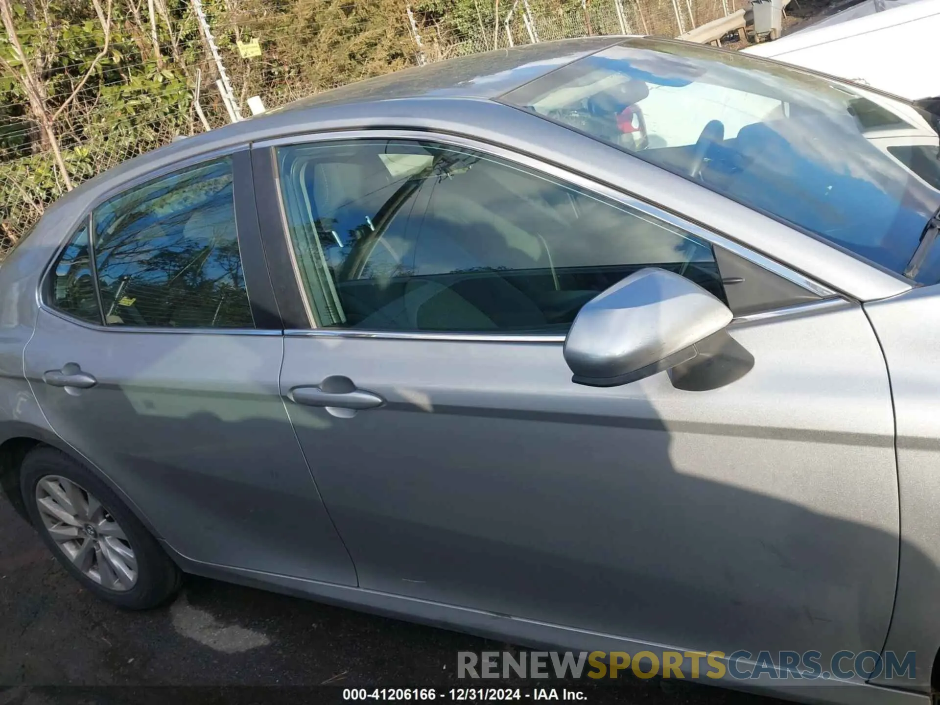 13 fotografías del automóvil dañado 4T1B11HK0KU791767 TOYOTA CAMRY 2019