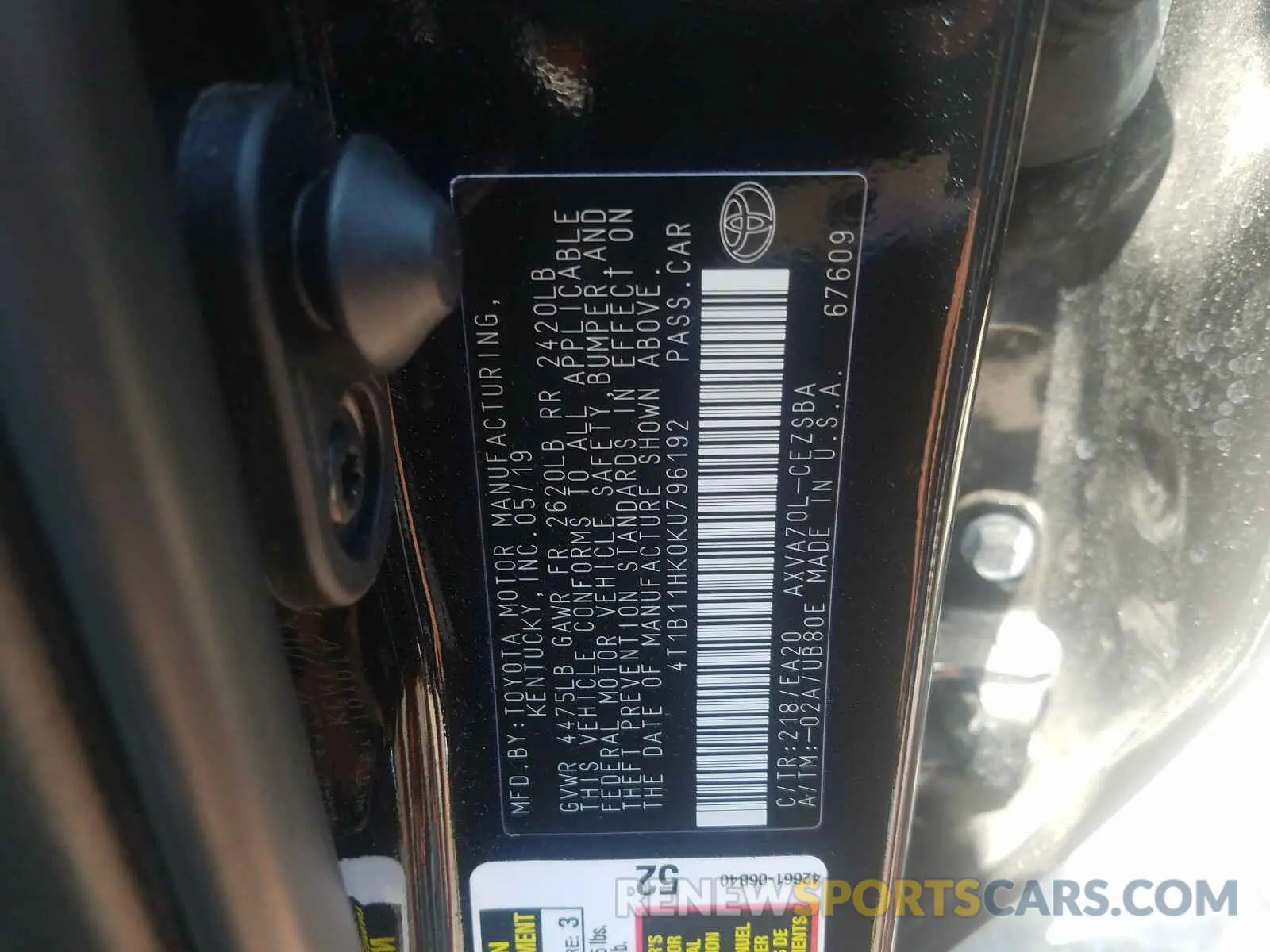 10 fotografías del automóvil dañado 4T1B11HK0KU796192 TOYOTA CAMRY 2019