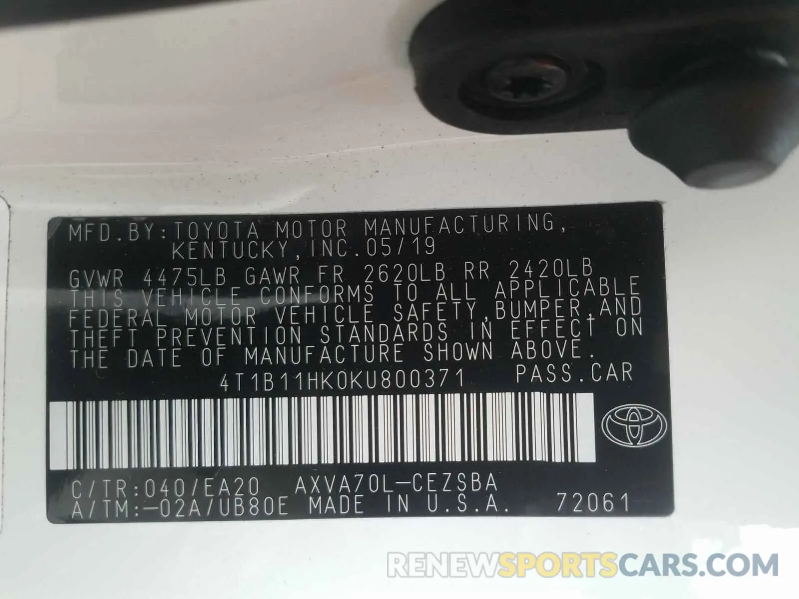 10 fotografías del automóvil dañado 4T1B11HK0KU800371 TOYOTA CAMRY 2019