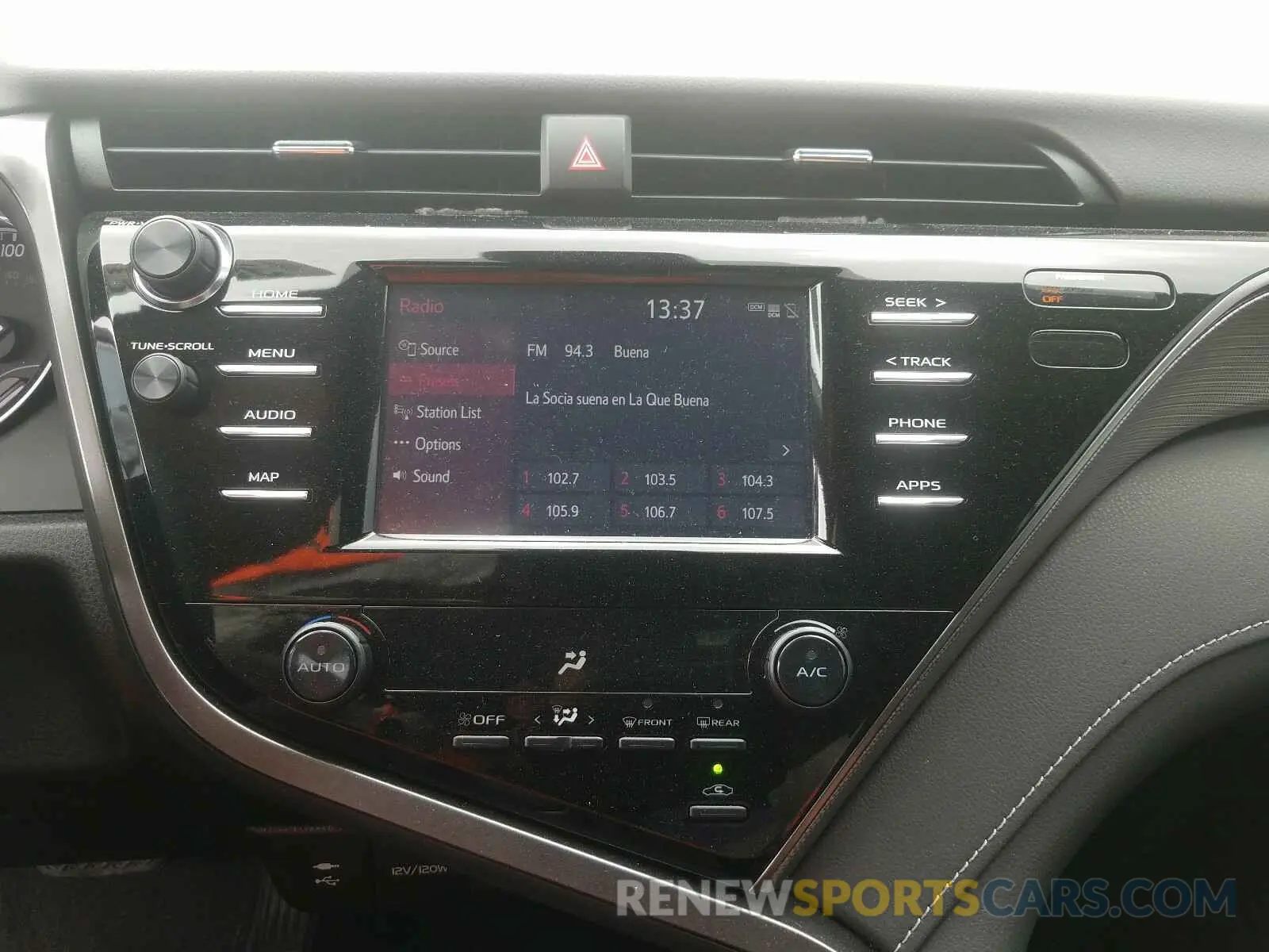 9 fotografías del automóvil dañado 4T1B11HK0KU800371 TOYOTA CAMRY 2019