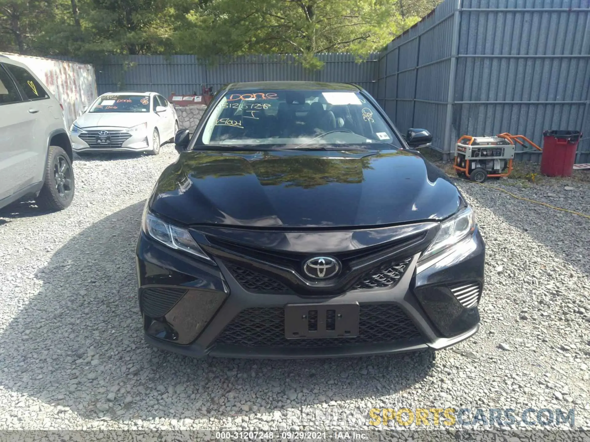 6 fotografías del automóvil dañado 4T1B11HK0KU804730 TOYOTA CAMRY 2019