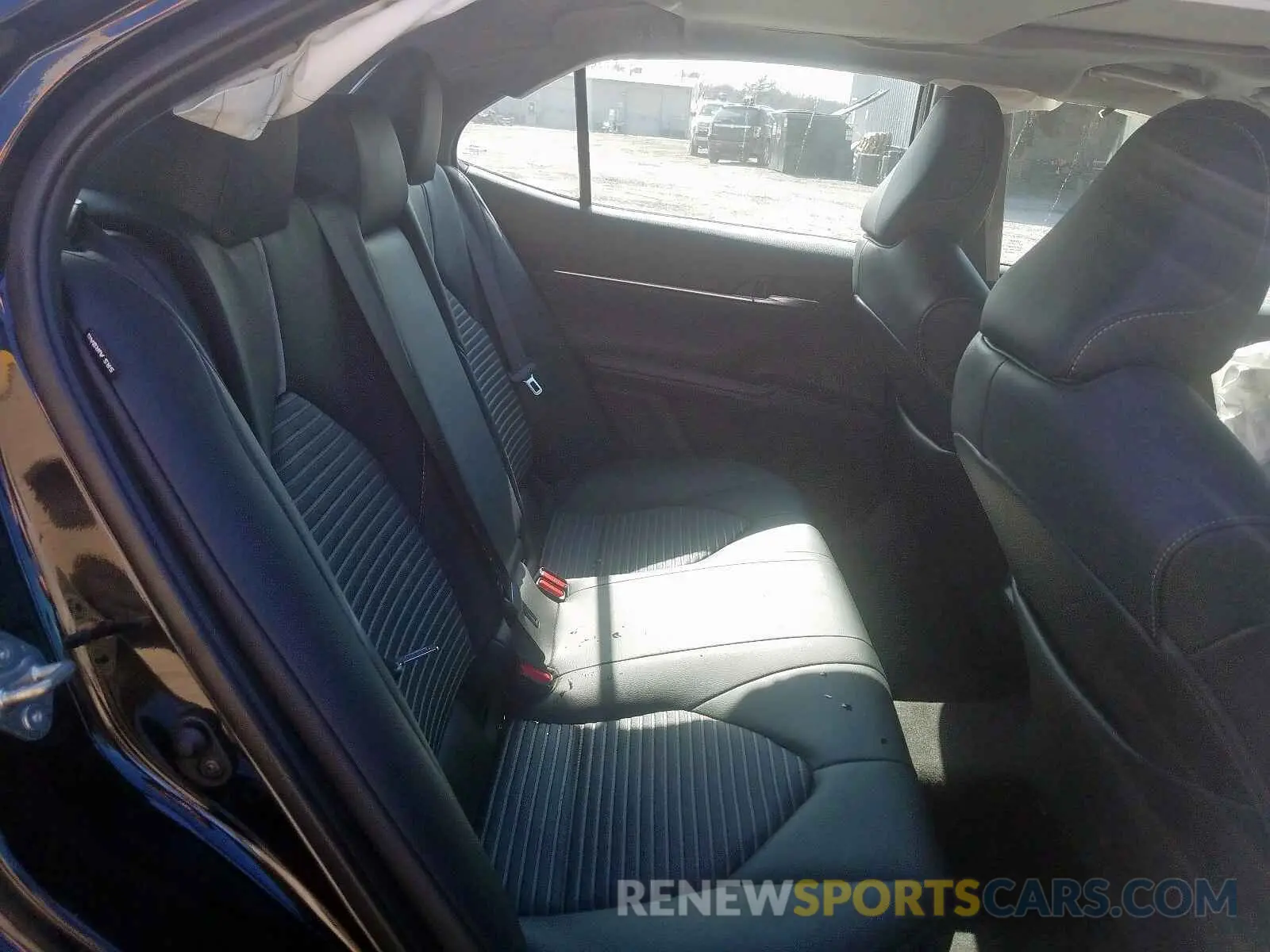 6 fotografías del automóvil dañado 4T1B11HK0KU808888 TOYOTA CAMRY 2019