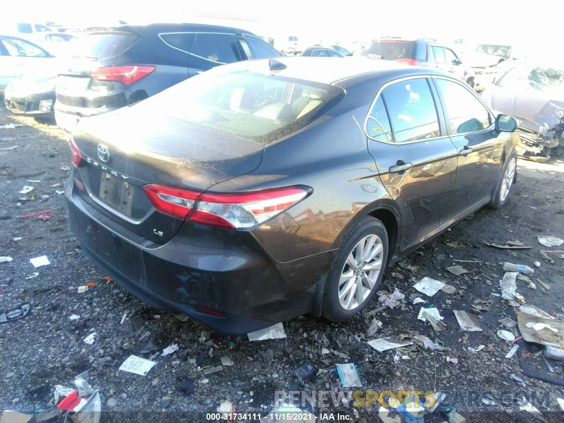 4 fotografías del automóvil dañado 4T1B11HK0KU809376 TOYOTA CAMRY 2019