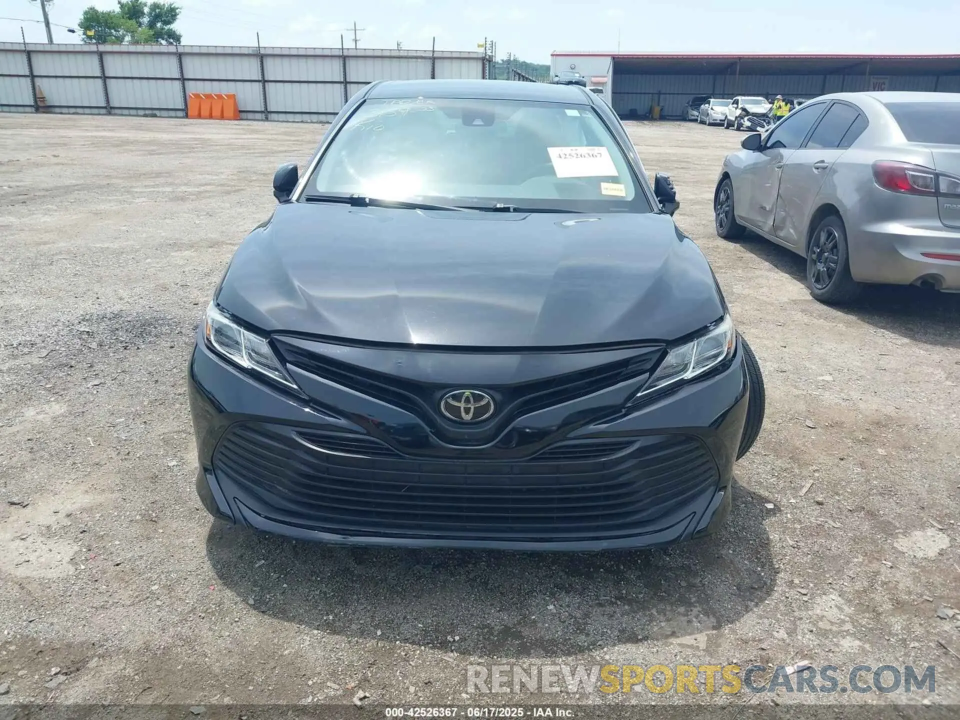 12 fotografías del automóvil dañado 4T1B11HK0KU809958 TOYOTA CAMRY 2019