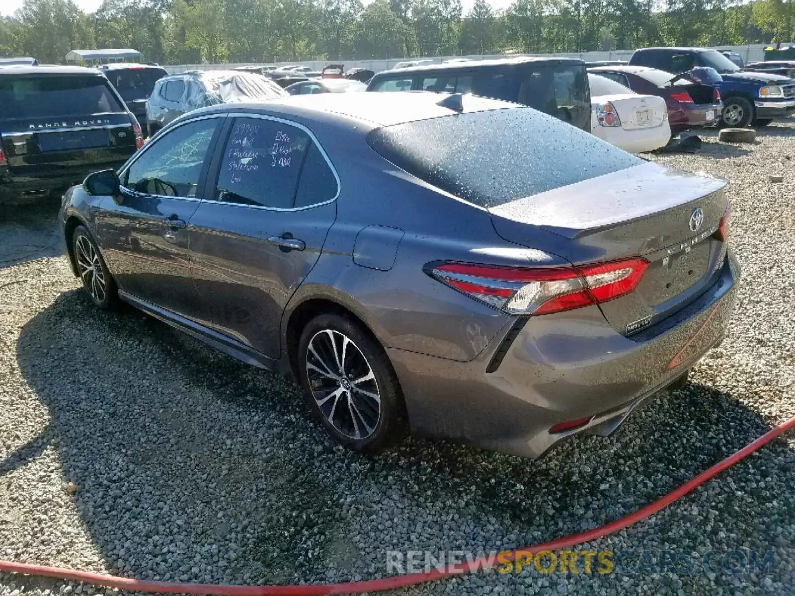 3 fotografías del automóvil dañado 4T1B11HK0KU810981 TOYOTA CAMRY 2019