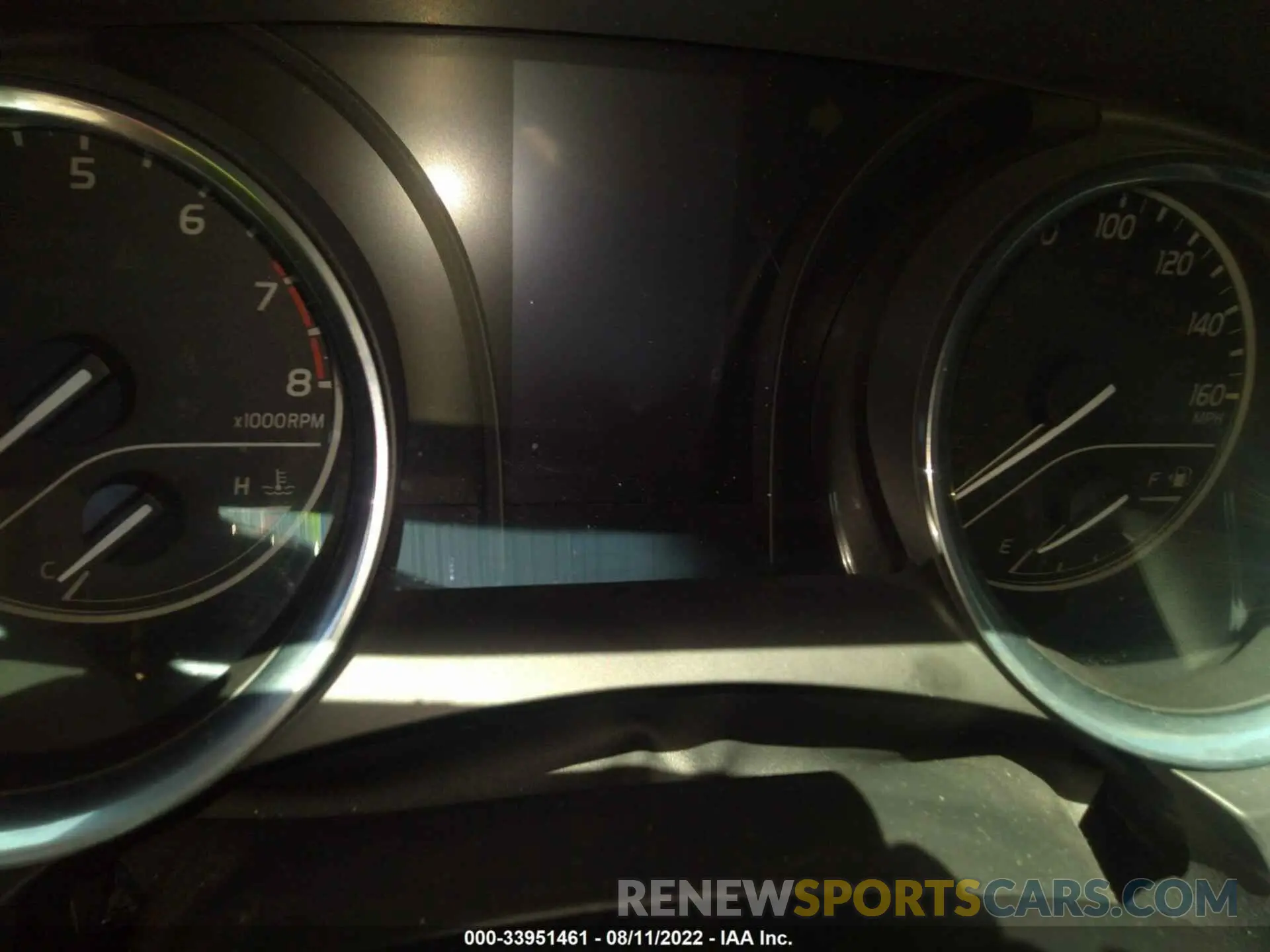 7 fotografías del automóvil dañado 4T1B11HK0KU824444 TOYOTA CAMRY 2019