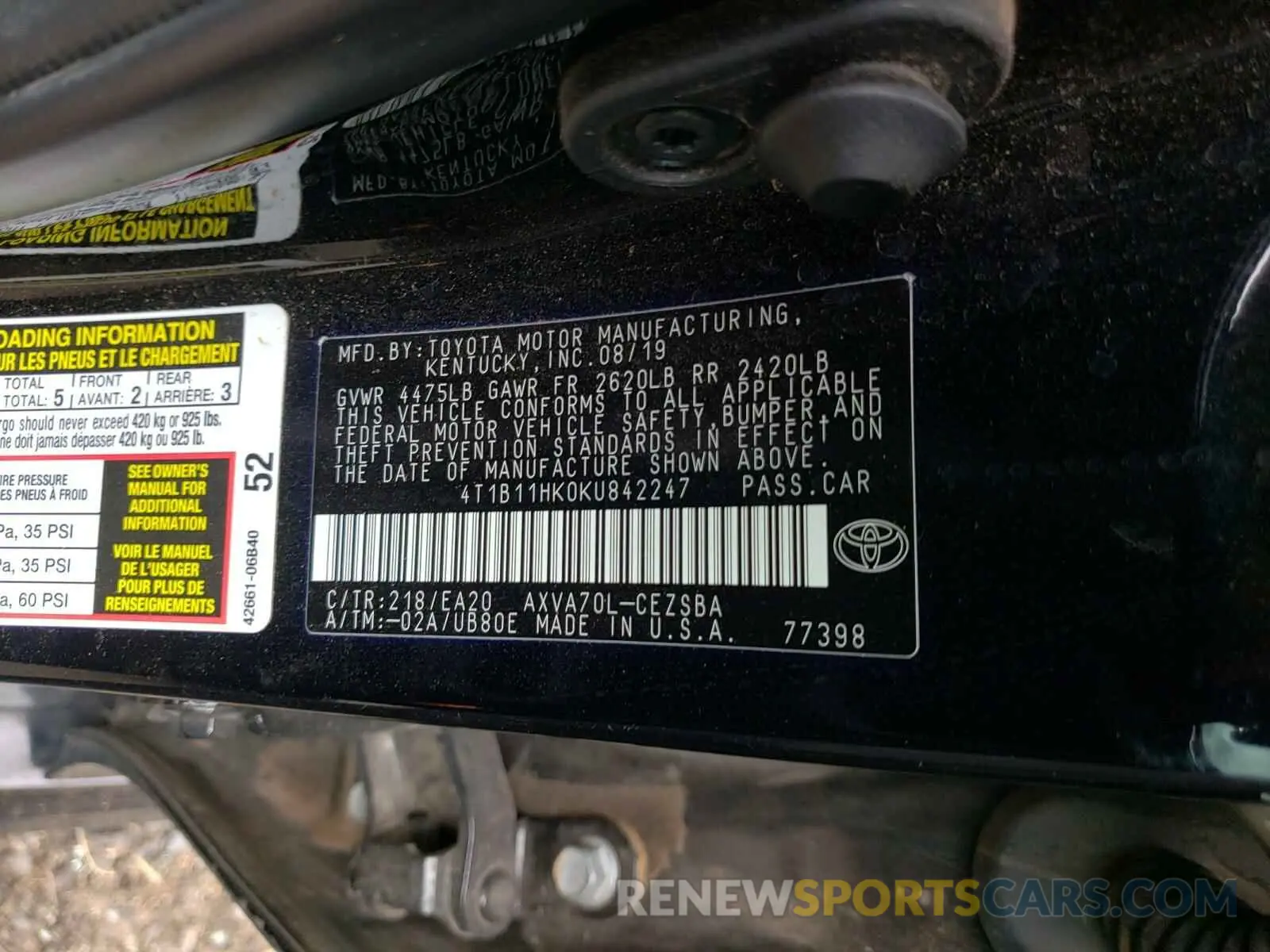 10 fotografías del automóvil dañado 4T1B11HK0KU842247 TOYOTA CAMRY 2019