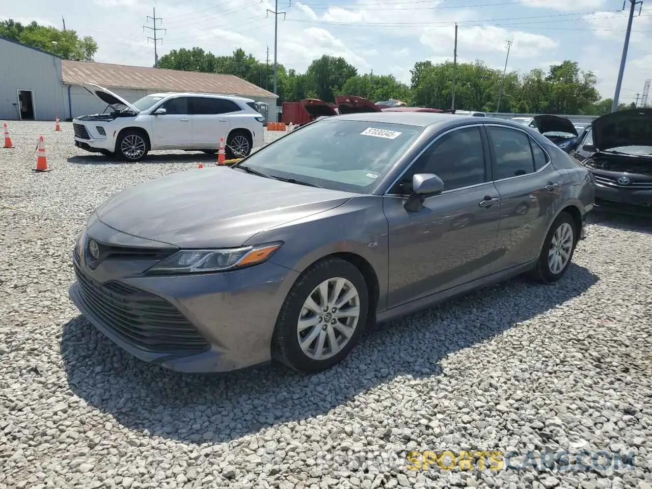 1 fotografías del automóvil dañado 4T1B11HK0KU843138 TOYOTA CAMRY 2019