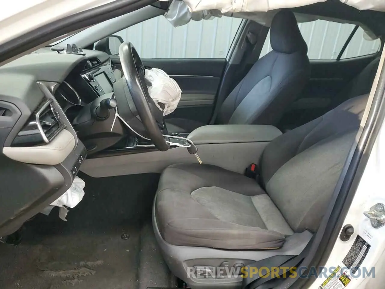 7 fotografías del automóvil dañado 4T1B11HK0KU845004 TOYOTA CAMRY 2019