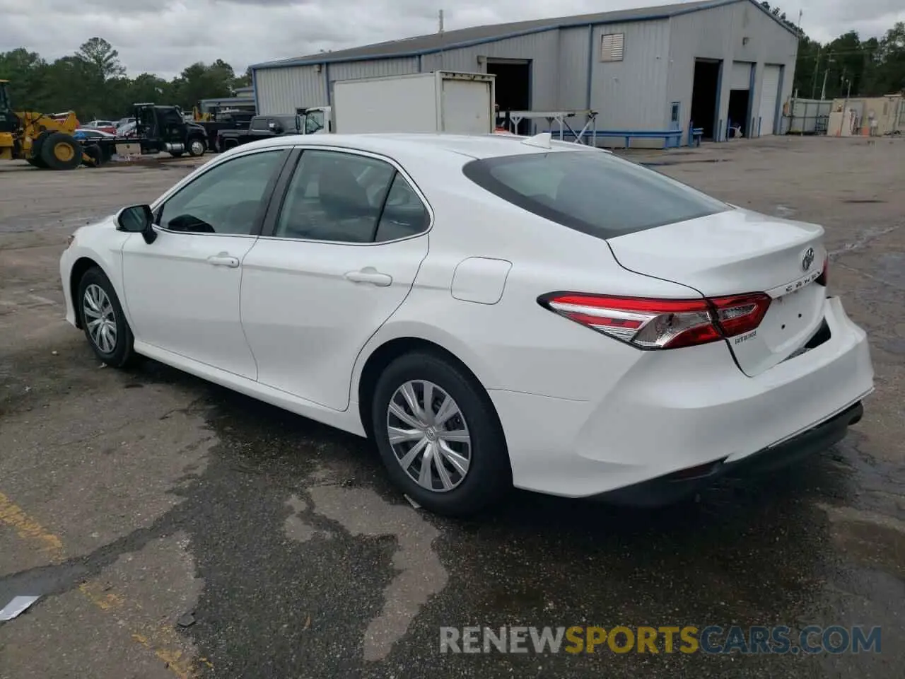 2 fotografías del automóvil dañado 4T1B11HK0KU849280 TOYOTA CAMRY 2019