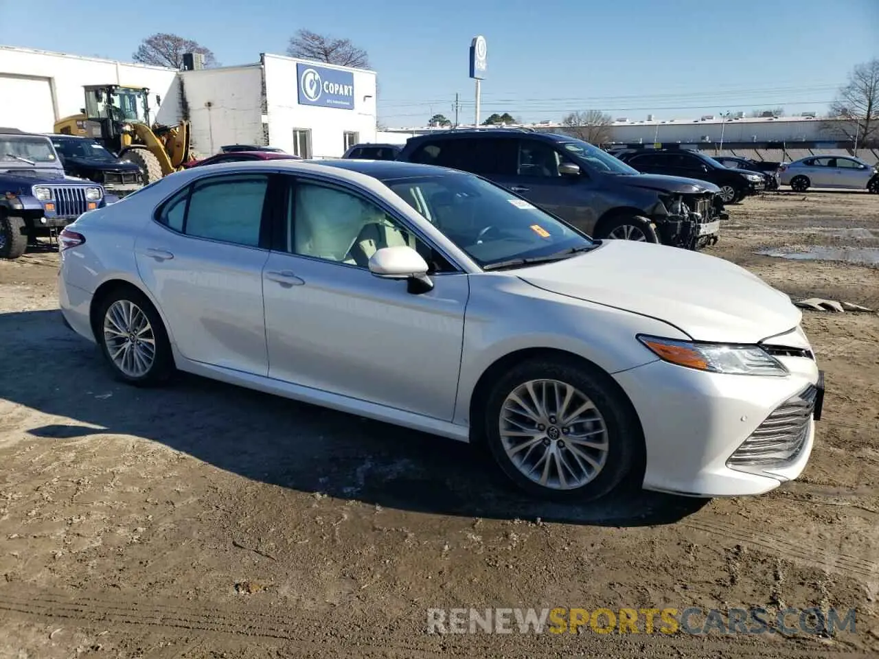 4 fotografías del automóvil dañado 4T1B11HK0KU854768 TOYOTA CAMRY 2019