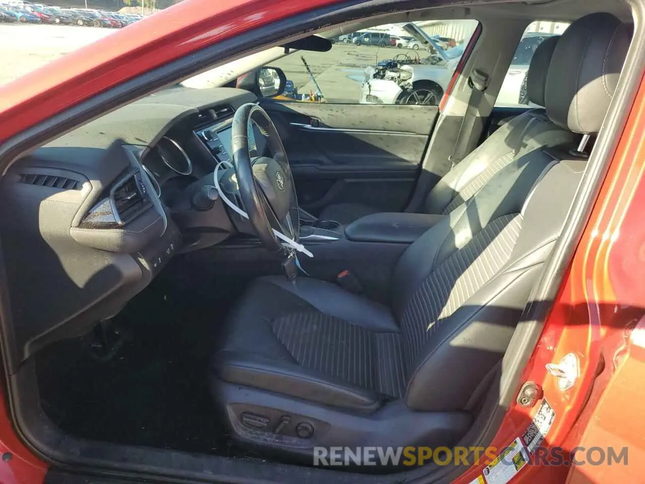 7 fotografías del automóvil dañado 4T1B11HK1KU179500 TOYOTA CAMRY 2019