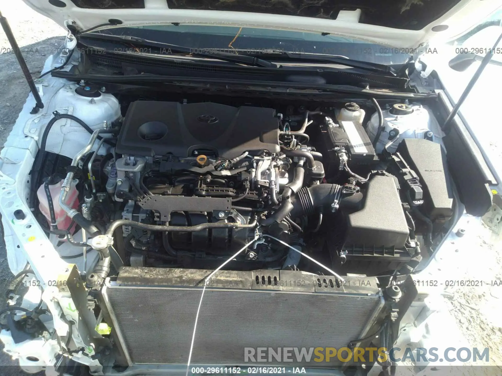 10 fotografías del automóvil dañado 4T1B11HK1KU180663 TOYOTA CAMRY 2019