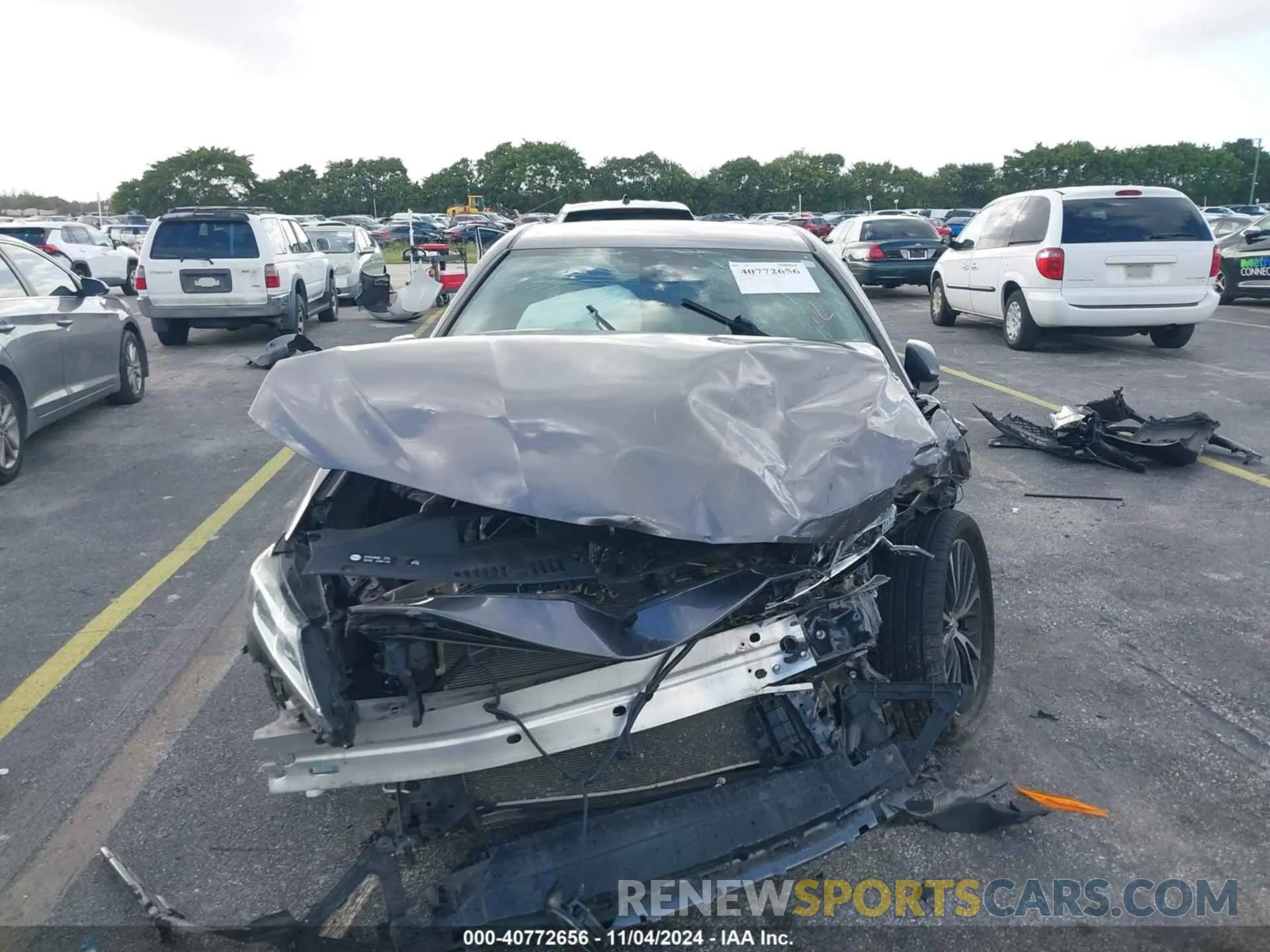 13 fotografías del automóvil dañado 4T1B11HK1KU187886 TOYOTA CAMRY 2019