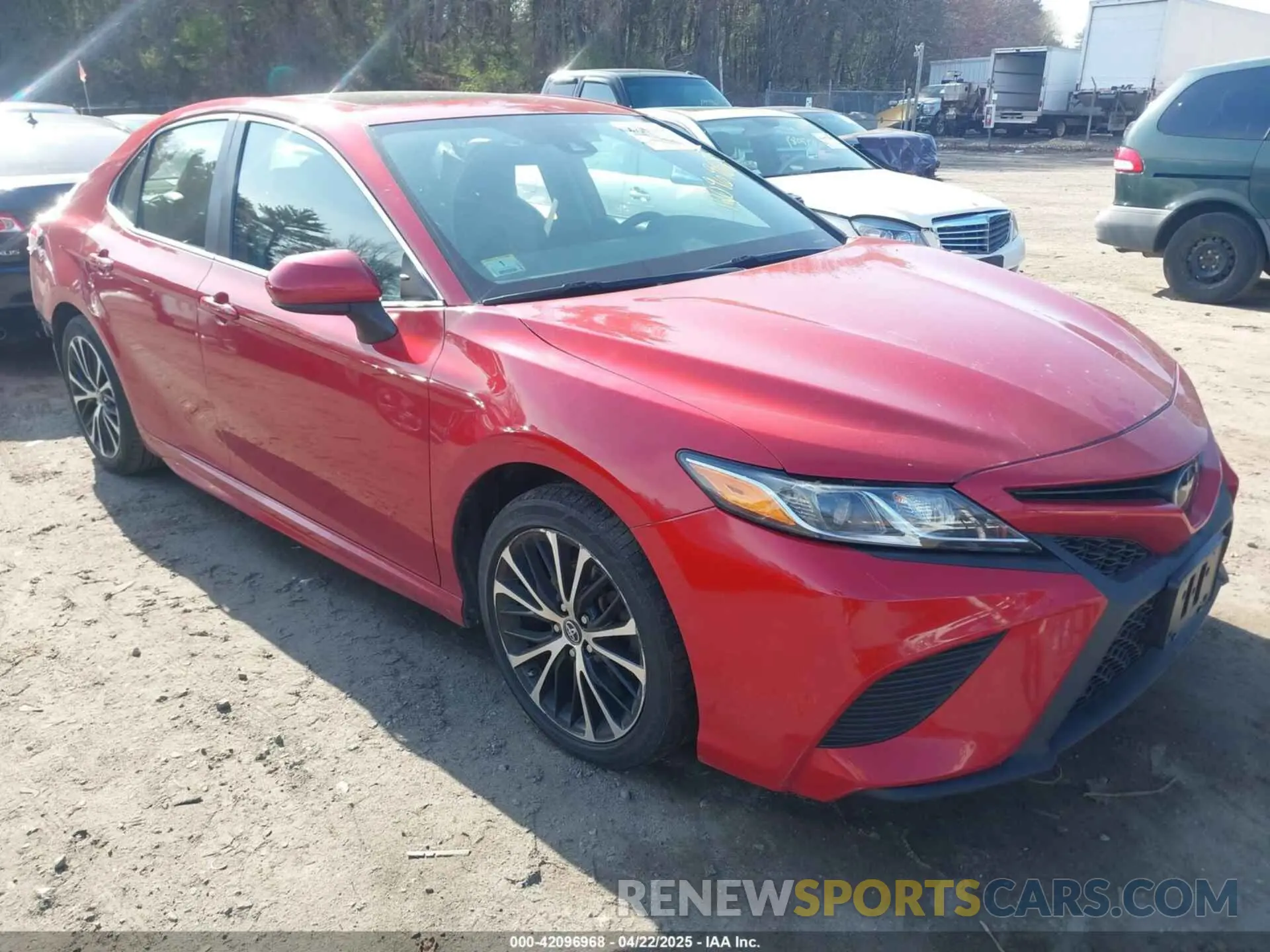 1 fotografías del automóvil dañado 4T1B11HK1KU192117 TOYOTA CAMRY 2019