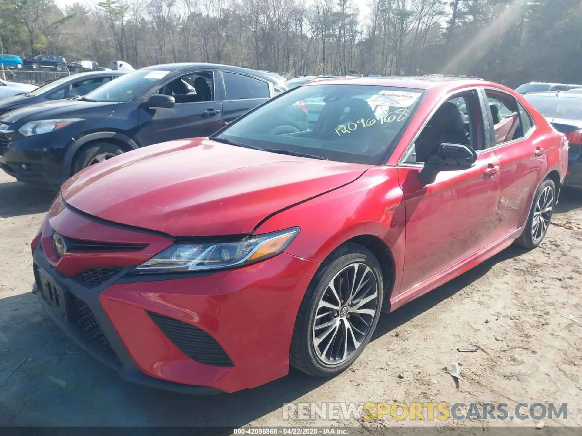 2 fotografías del automóvil dañado 4T1B11HK1KU192117 TOYOTA CAMRY 2019