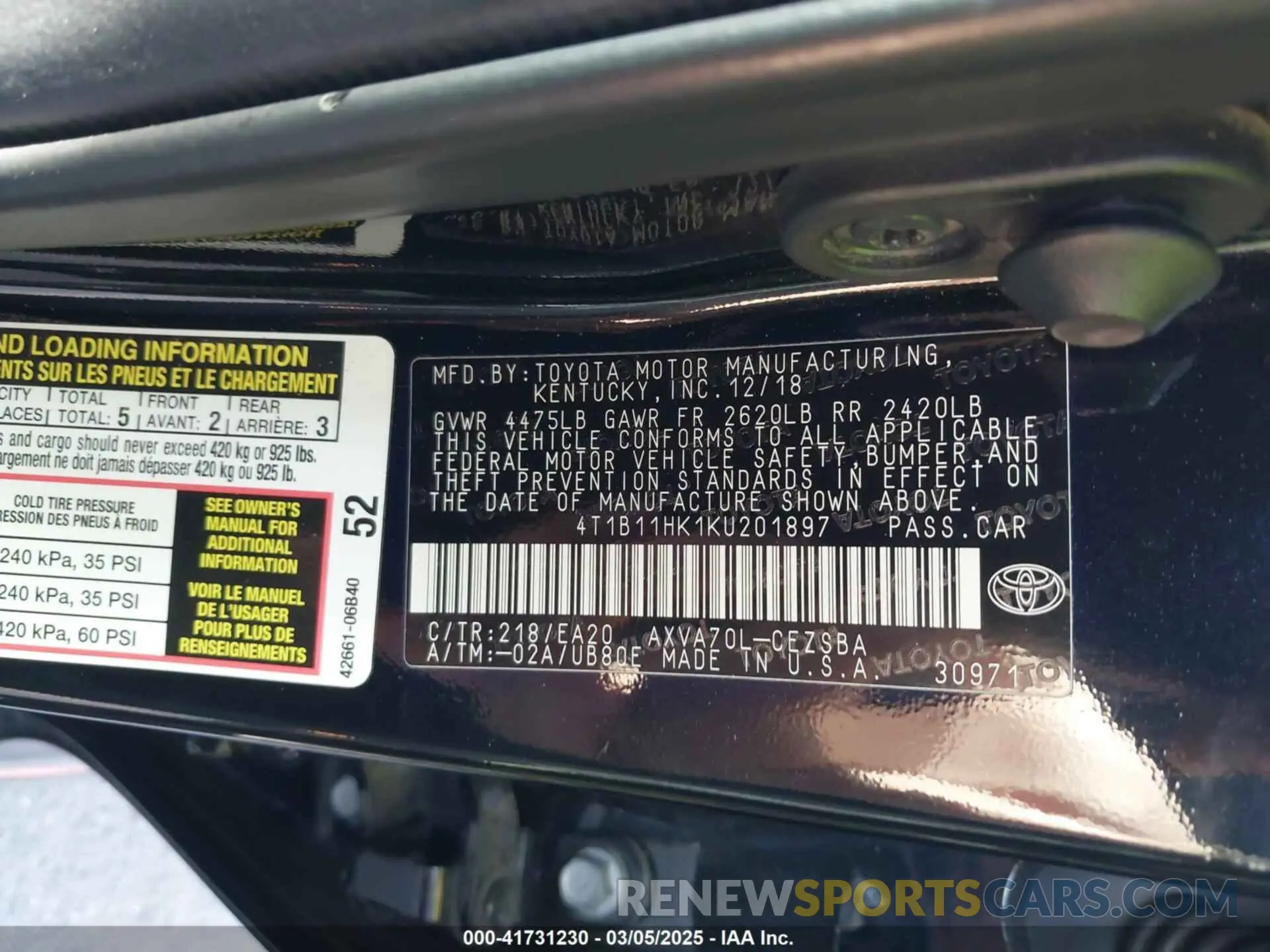 9 fotografías del automóvil dañado 4T1B11HK1KU201897 TOYOTA CAMRY 2019