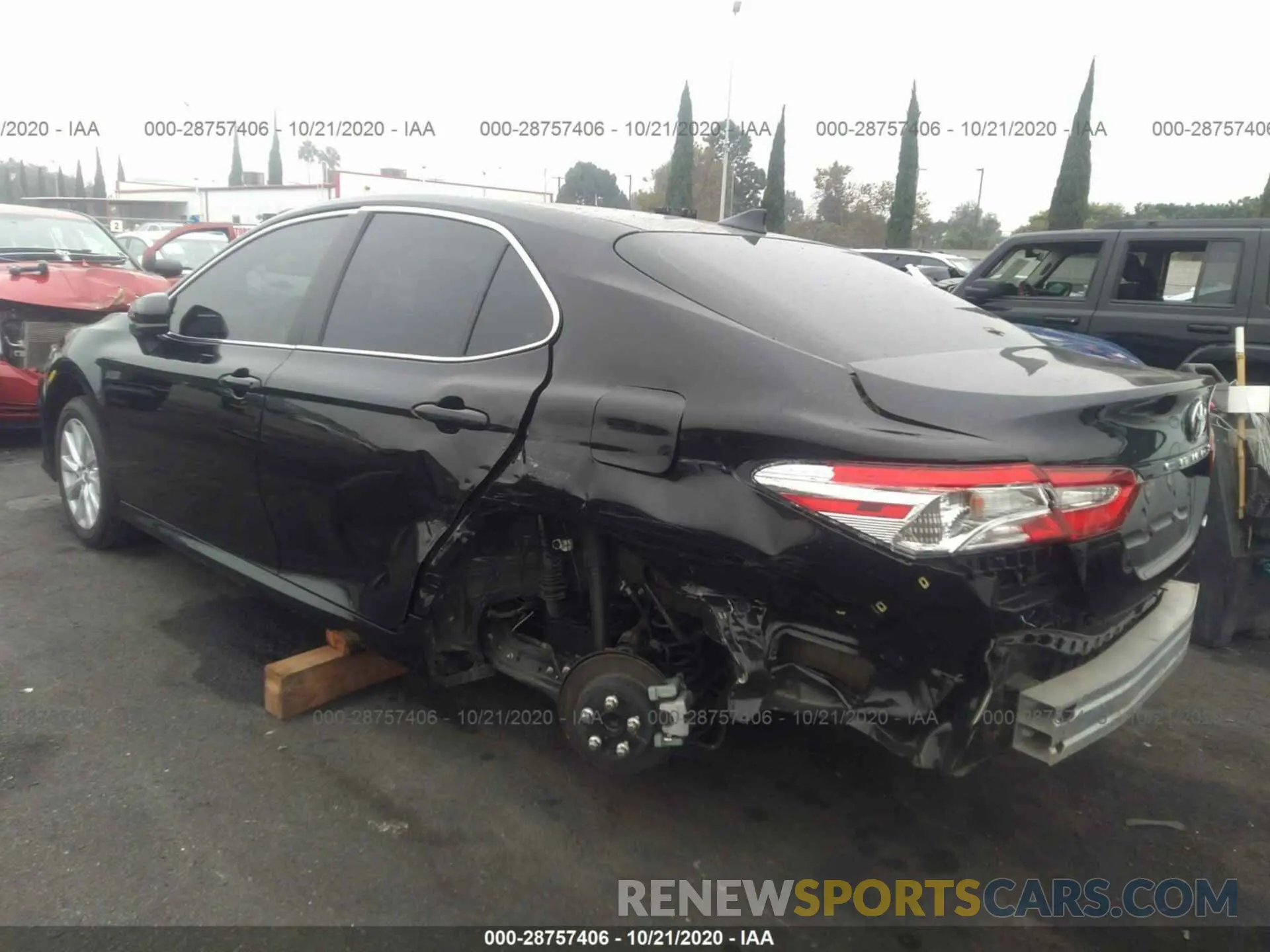 3 fotografías del automóvil dañado 4T1B11HK1KU203519 TOYOTA CAMRY 2019
