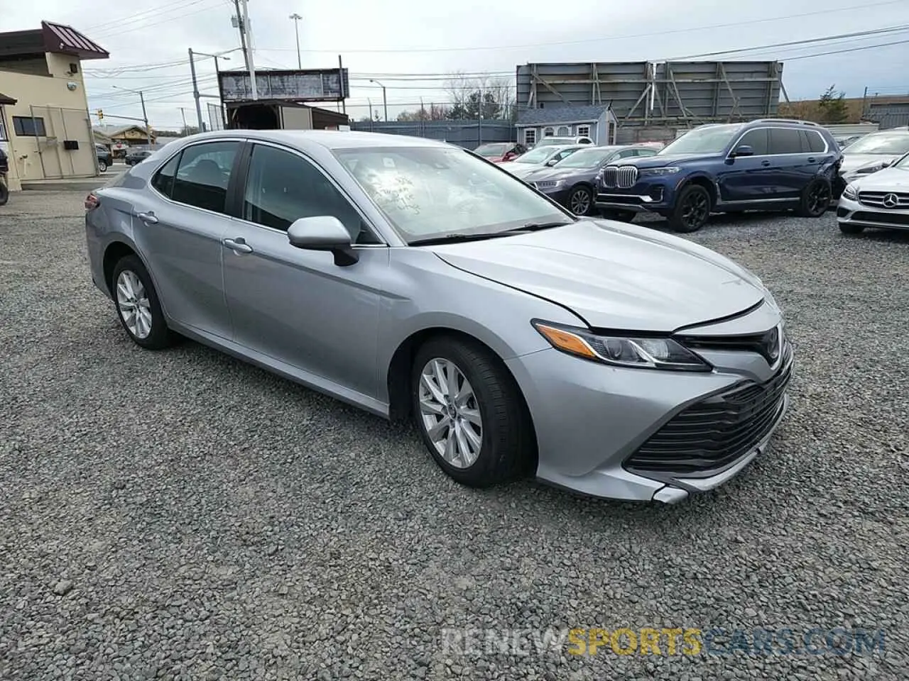 1 fotografías del automóvil dañado 4T1B11HK1KU208896 TOYOTA CAMRY 2019