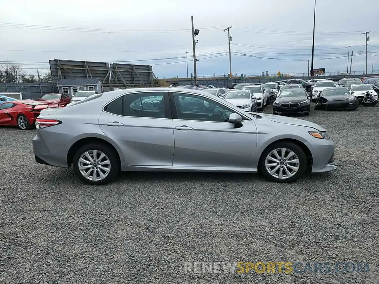 10 fotografías del automóvil dañado 4T1B11HK1KU208896 TOYOTA CAMRY 2019