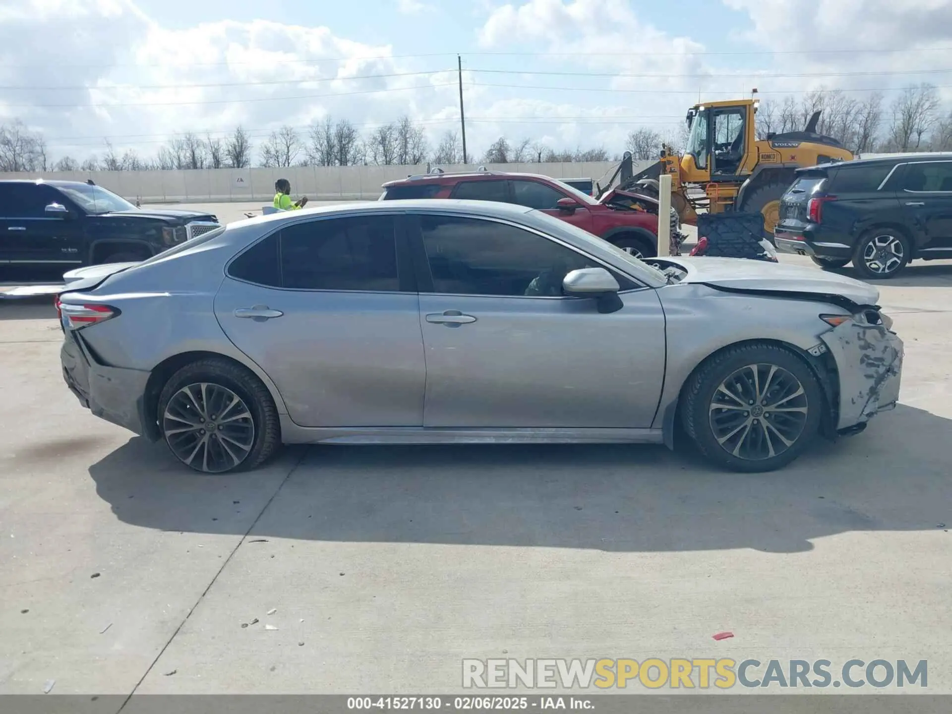 12 fotografías del automóvil dañado 4T1B11HK1KU209661 TOYOTA CAMRY 2019