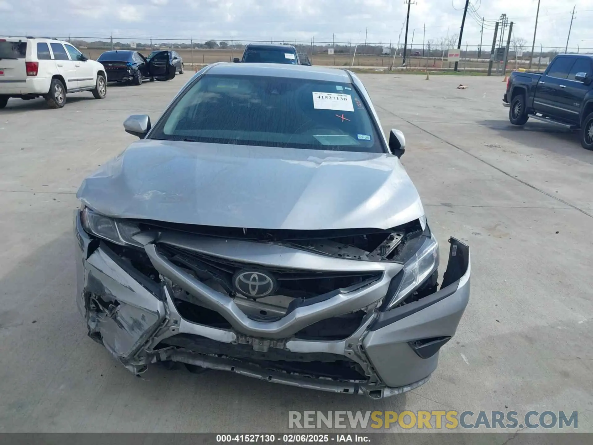 6 fotografías del automóvil dañado 4T1B11HK1KU209661 TOYOTA CAMRY 2019