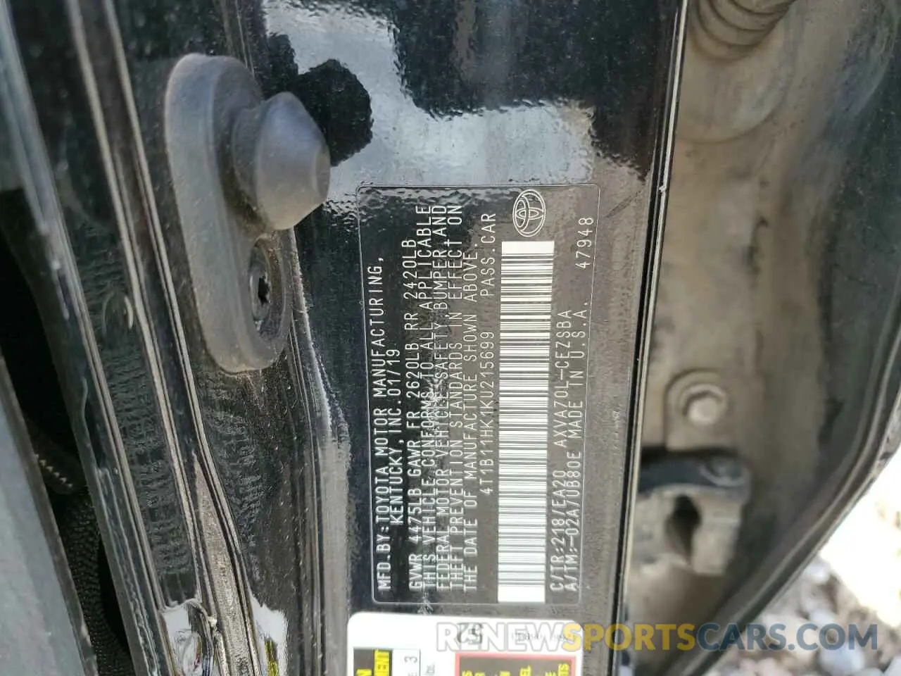 12 fotografías del automóvil dañado 4T1B11HK1KU215699 TOYOTA CAMRY 2019