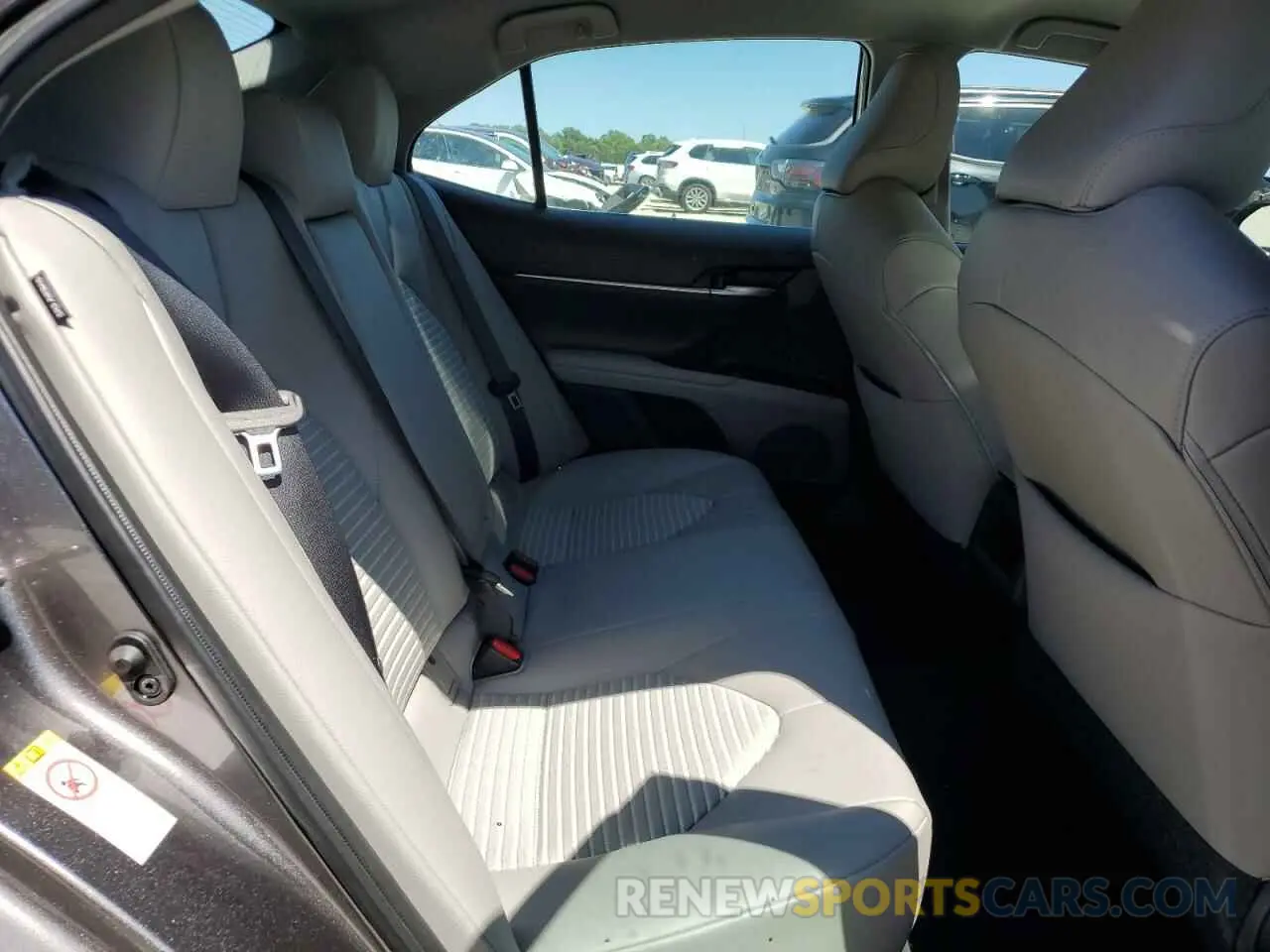 10 fotografías del automóvil dañado 4T1B11HK1KU222927 TOYOTA CAMRY 2019