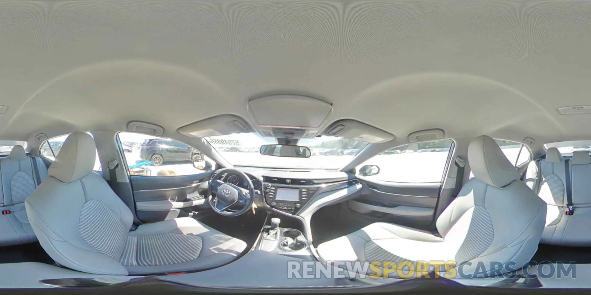 15 fotografías del automóvil dañado 4T1B11HK1KU222927 TOYOTA CAMRY 2019