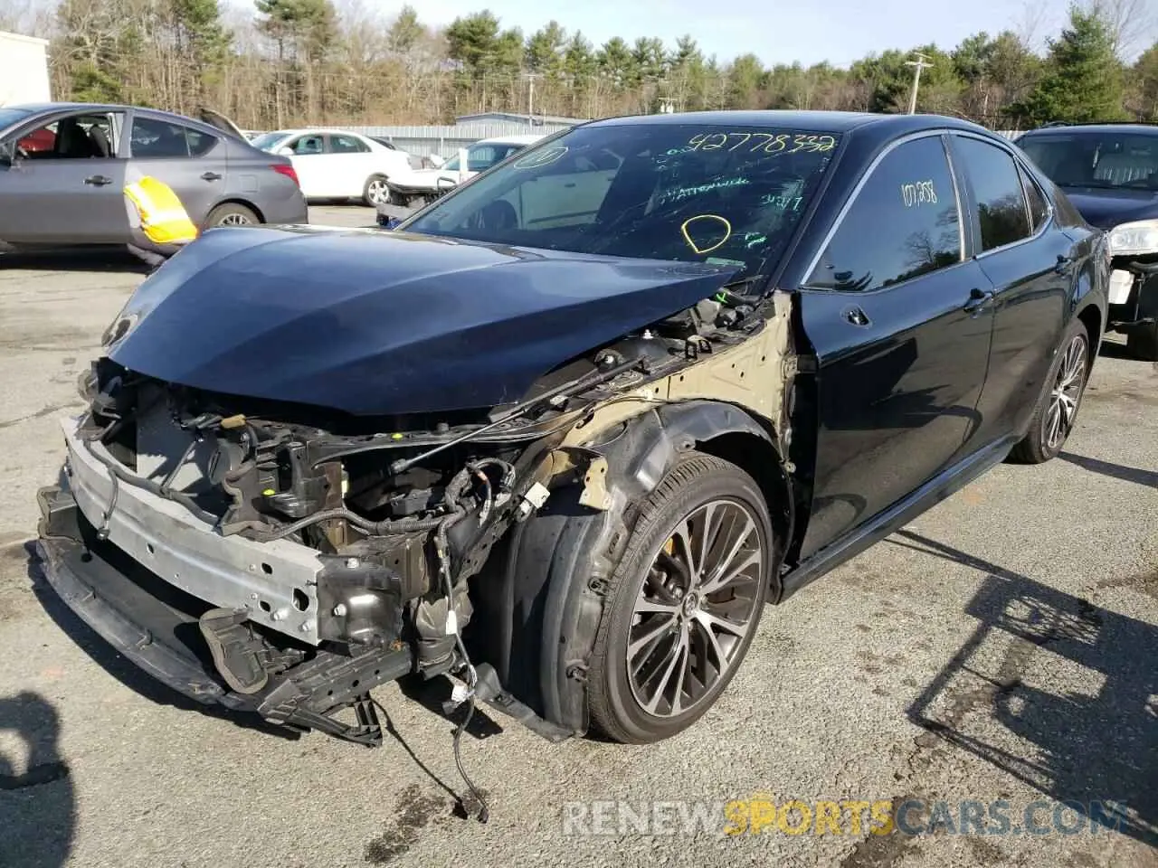 2 fotografías del automóvil dañado 4T1B11HK1KU224824 TOYOTA CAMRY 2019