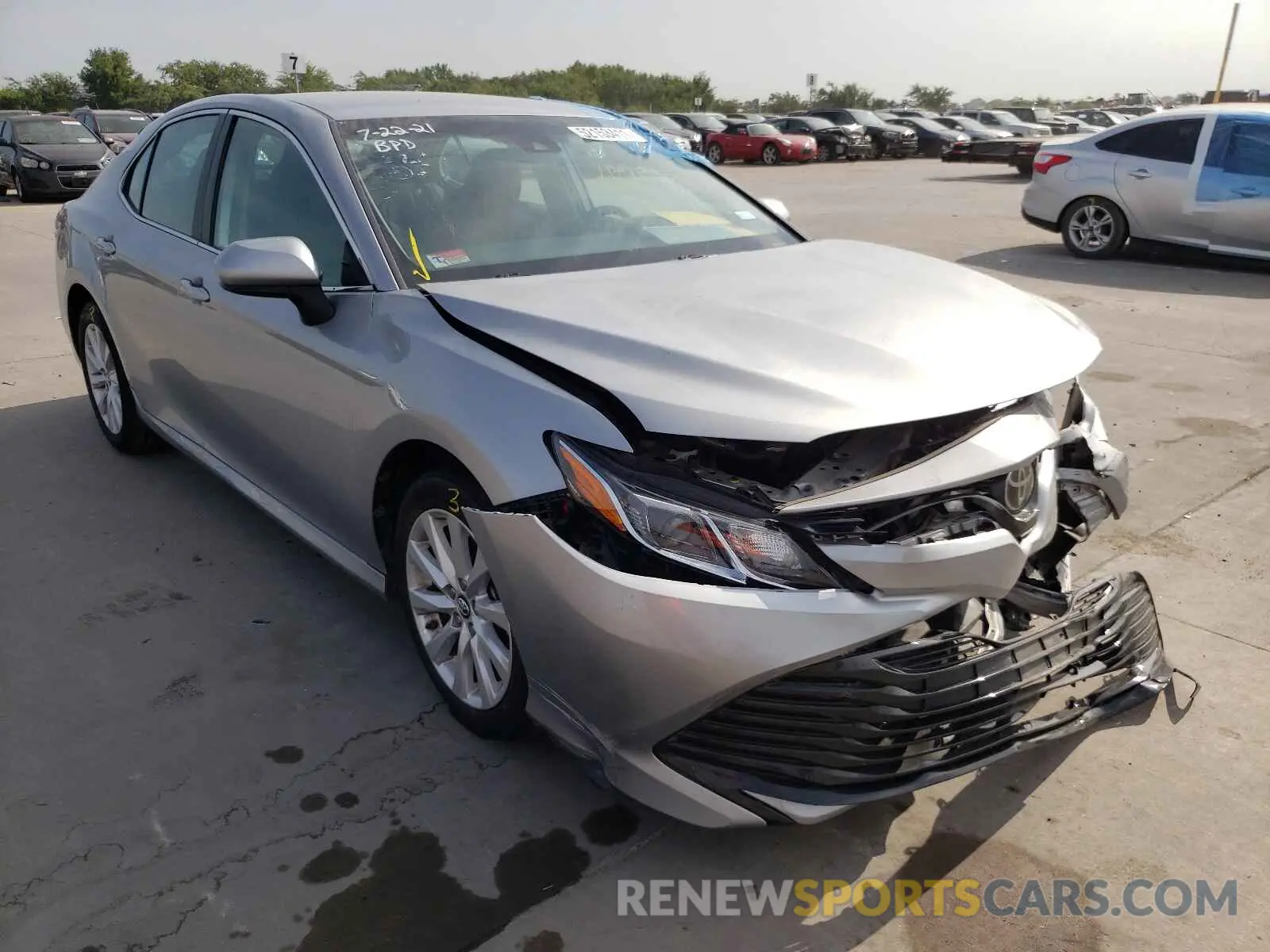 1 fotografías del automóvil dañado 4T1B11HK1KU238934 TOYOTA CAMRY 2019