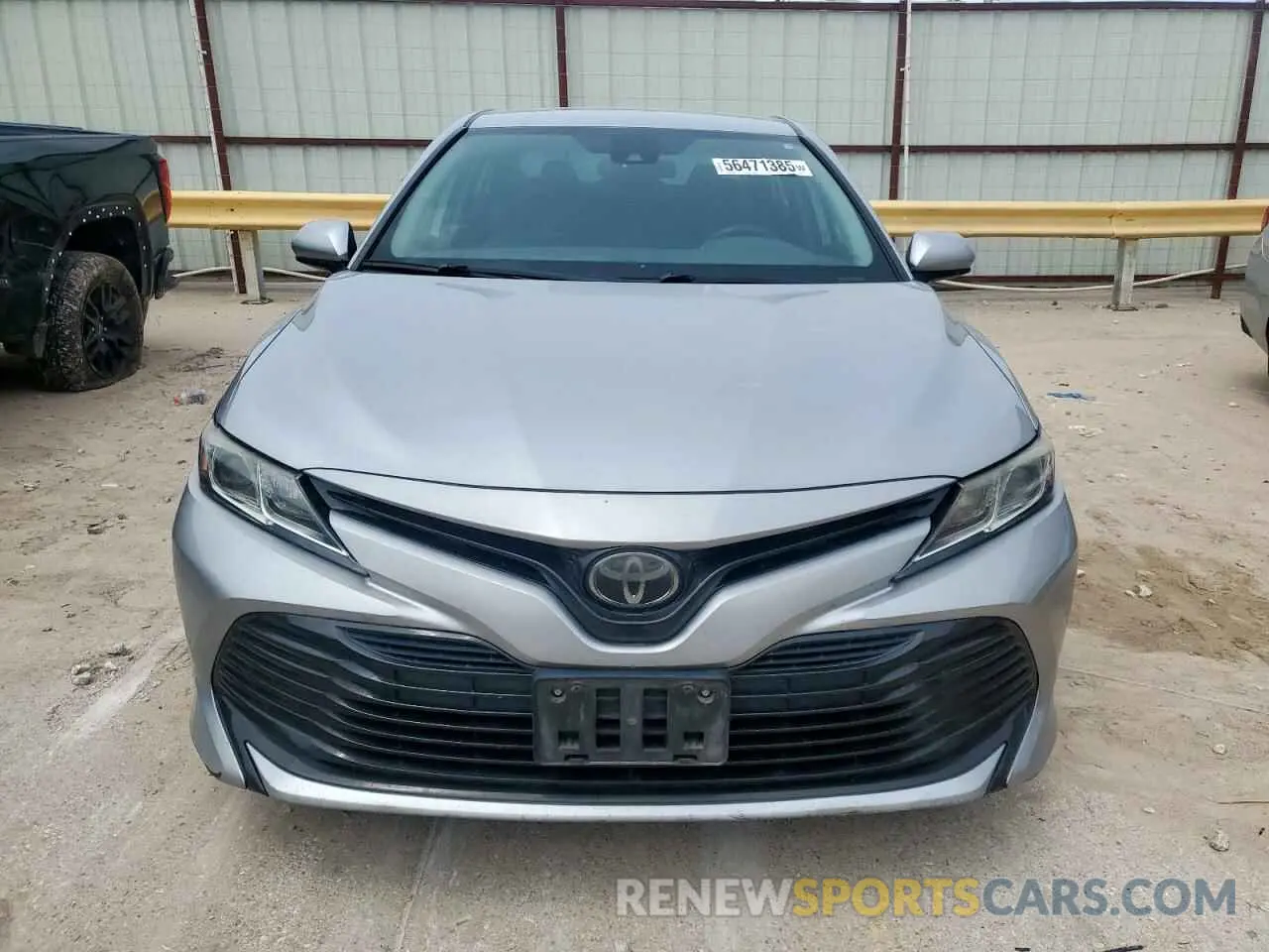 5 fotografías del automóvil dañado 4T1B11HK1KU250632 TOYOTA CAMRY 2019