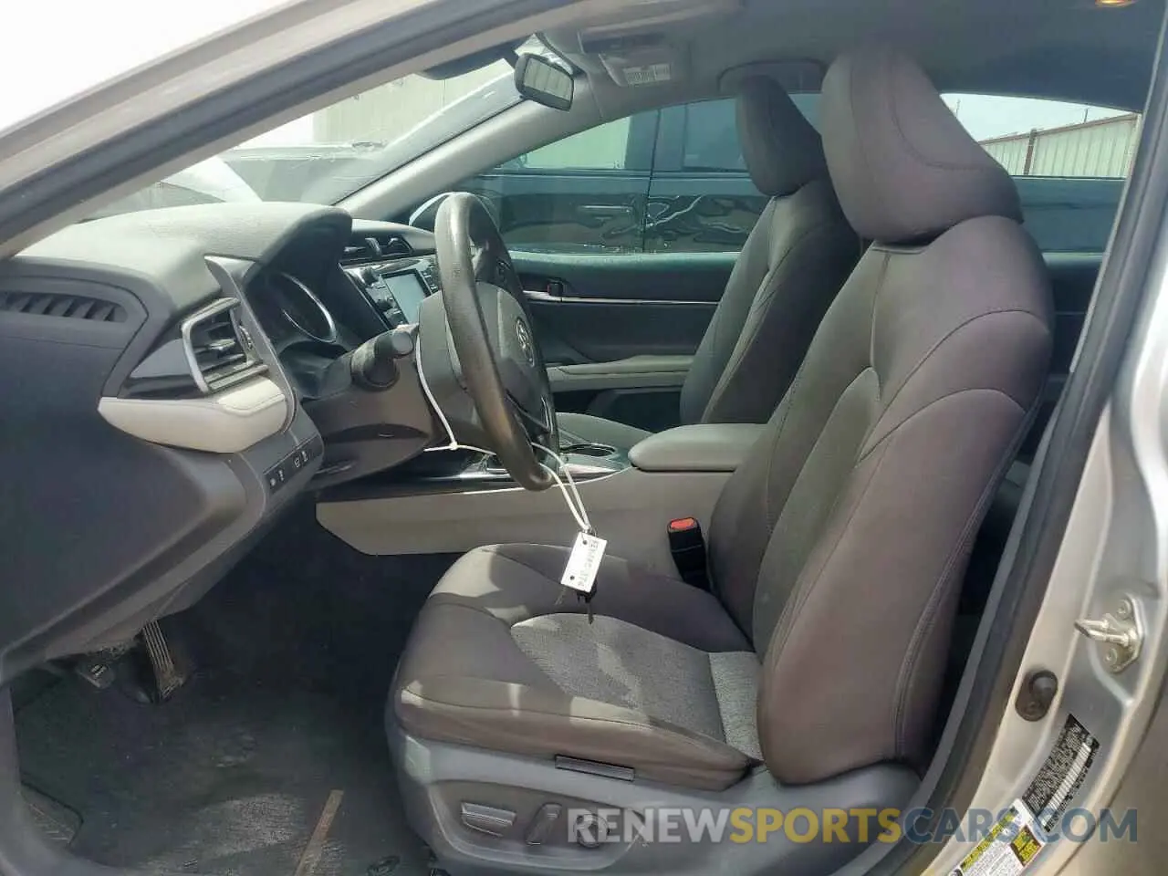 7 fotografías del automóvil dañado 4T1B11HK1KU250632 TOYOTA CAMRY 2019