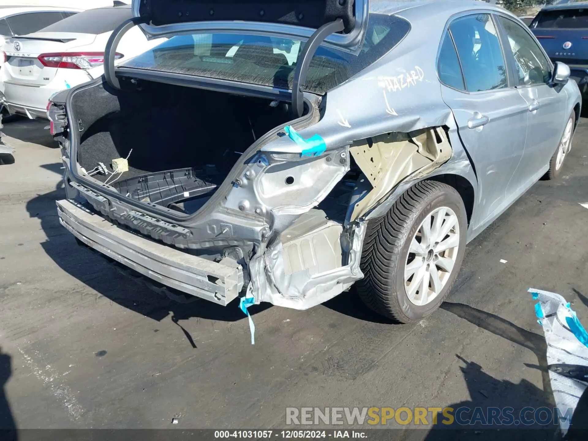 6 fotografías del automóvil dañado 4T1B11HK1KU256544 TOYOTA CAMRY 2019