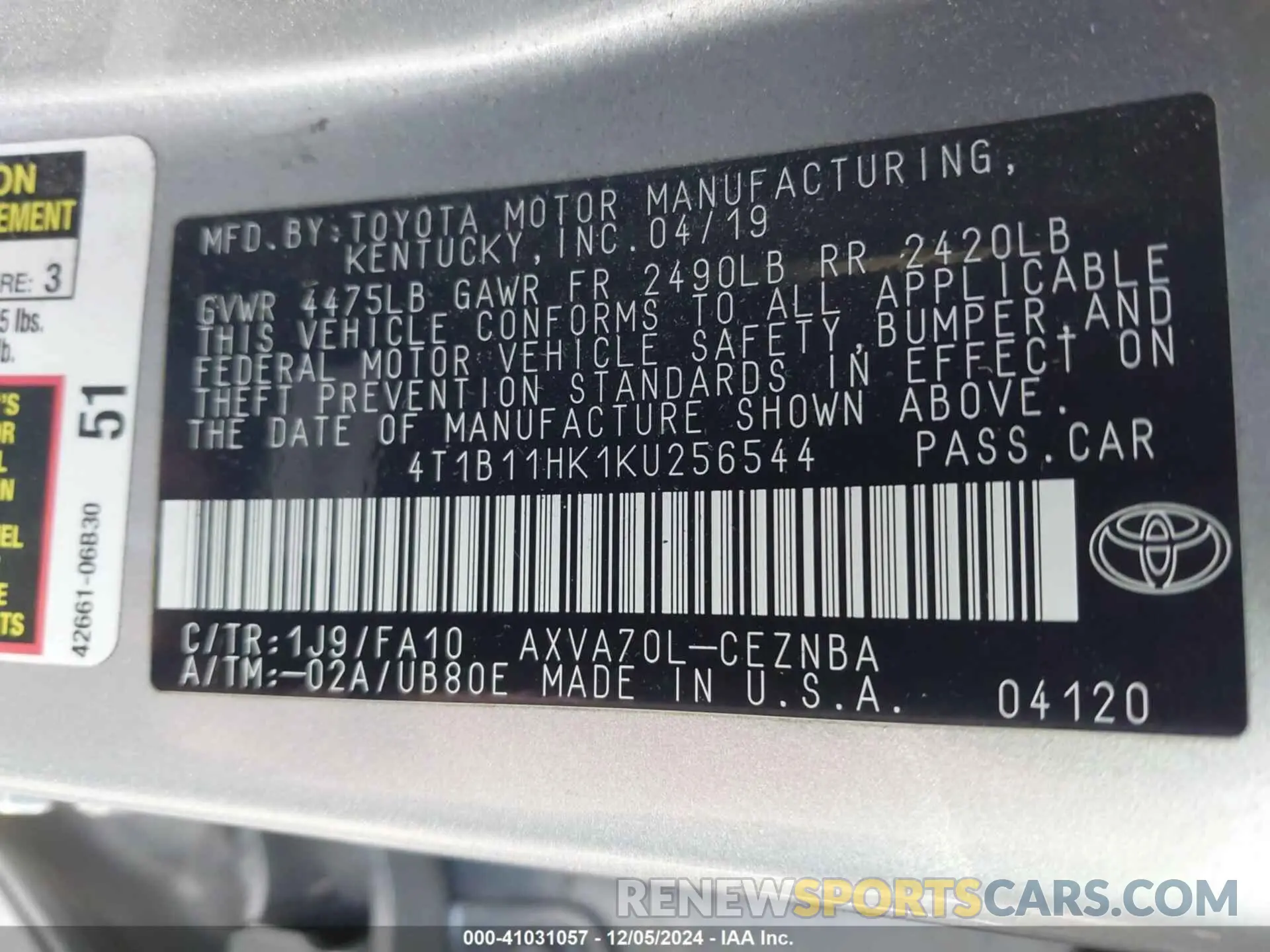 9 fotografías del automóvil dañado 4T1B11HK1KU256544 TOYOTA CAMRY 2019