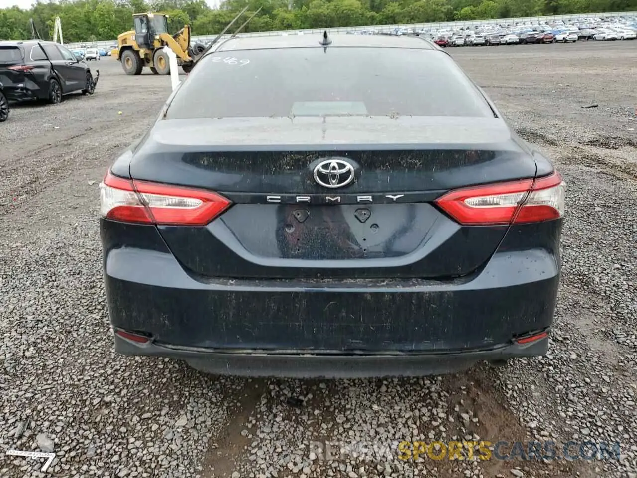 6 fotografías del automóvil dañado 4T1B11HK1KU277099 TOYOTA CAMRY 2019