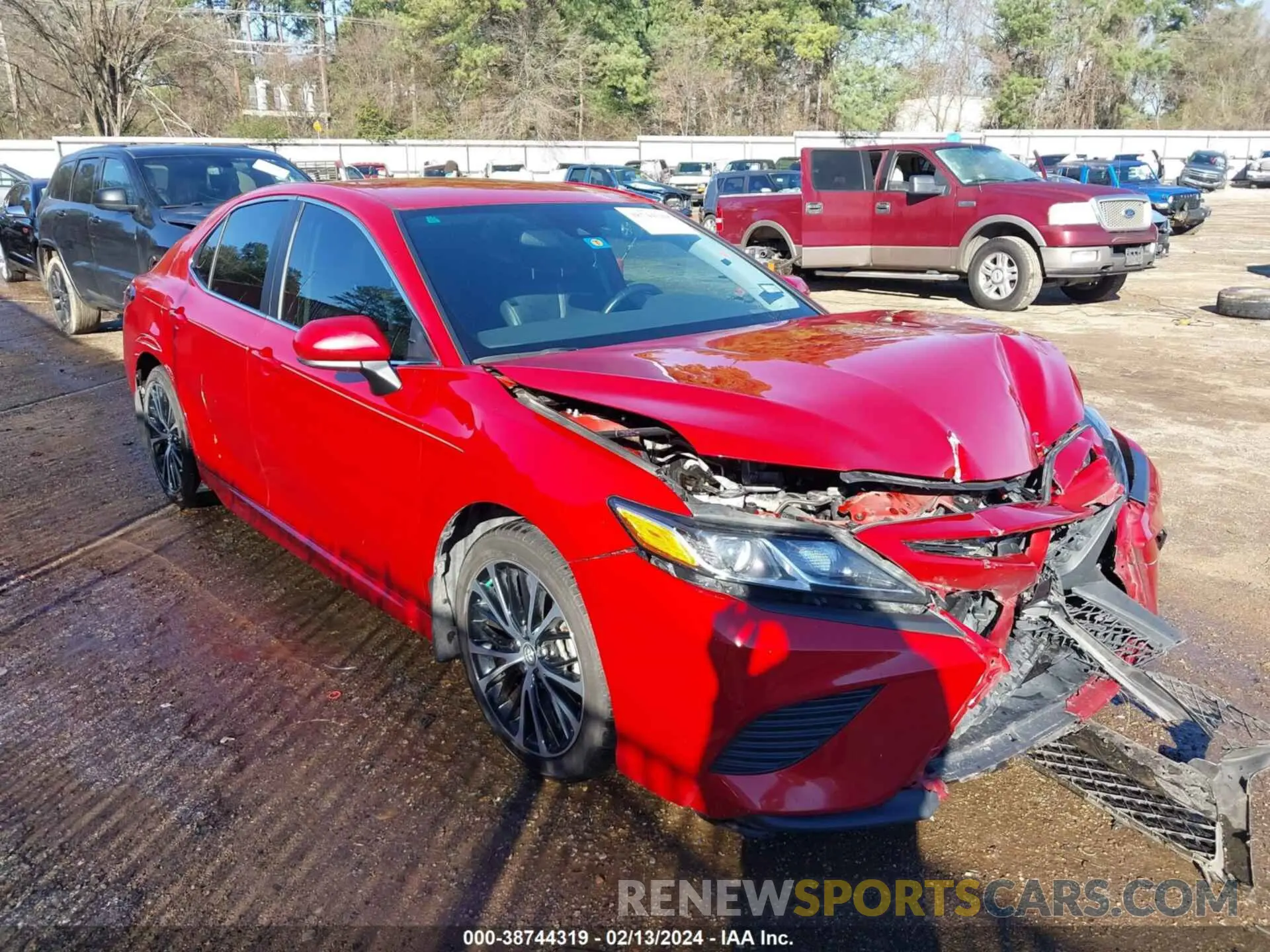 1 fotografías del automóvil dañado 4T1B11HK1KU285591 TOYOTA CAMRY 2019