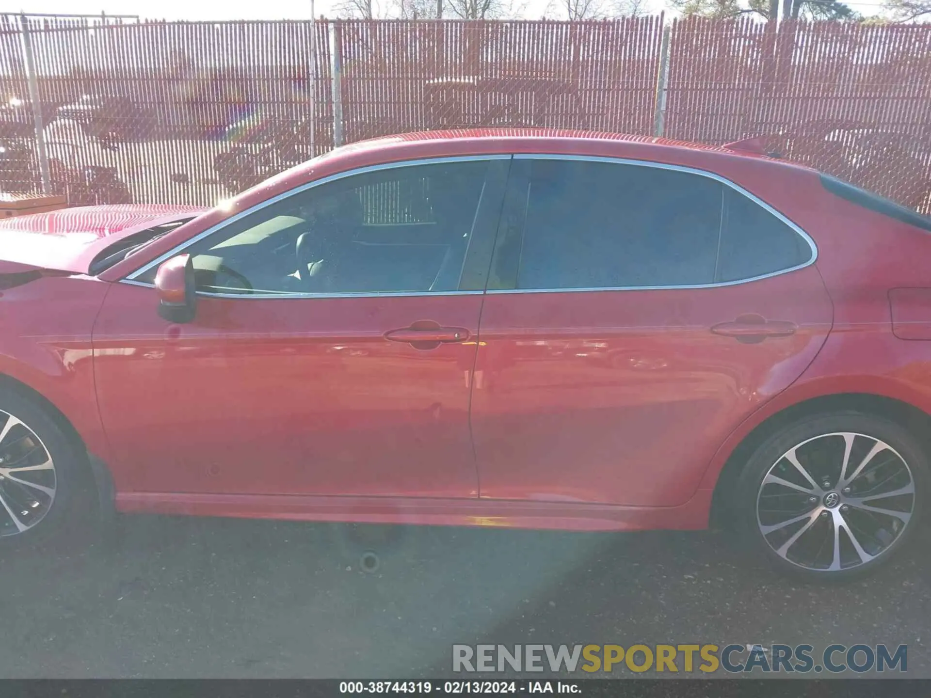 15 fotografías del automóvil dañado 4T1B11HK1KU285591 TOYOTA CAMRY 2019