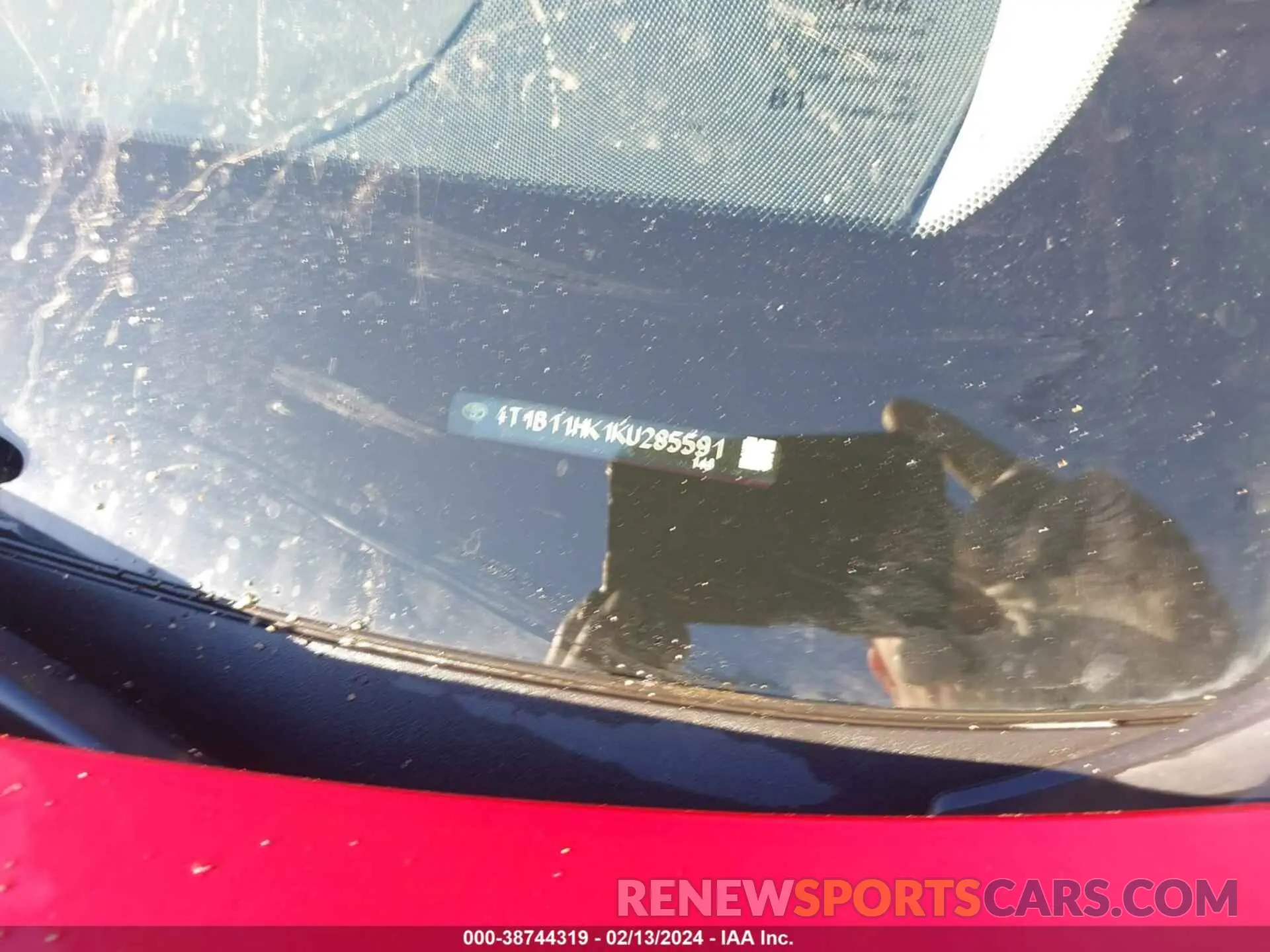 9 fotografías del automóvil dañado 4T1B11HK1KU285591 TOYOTA CAMRY 2019