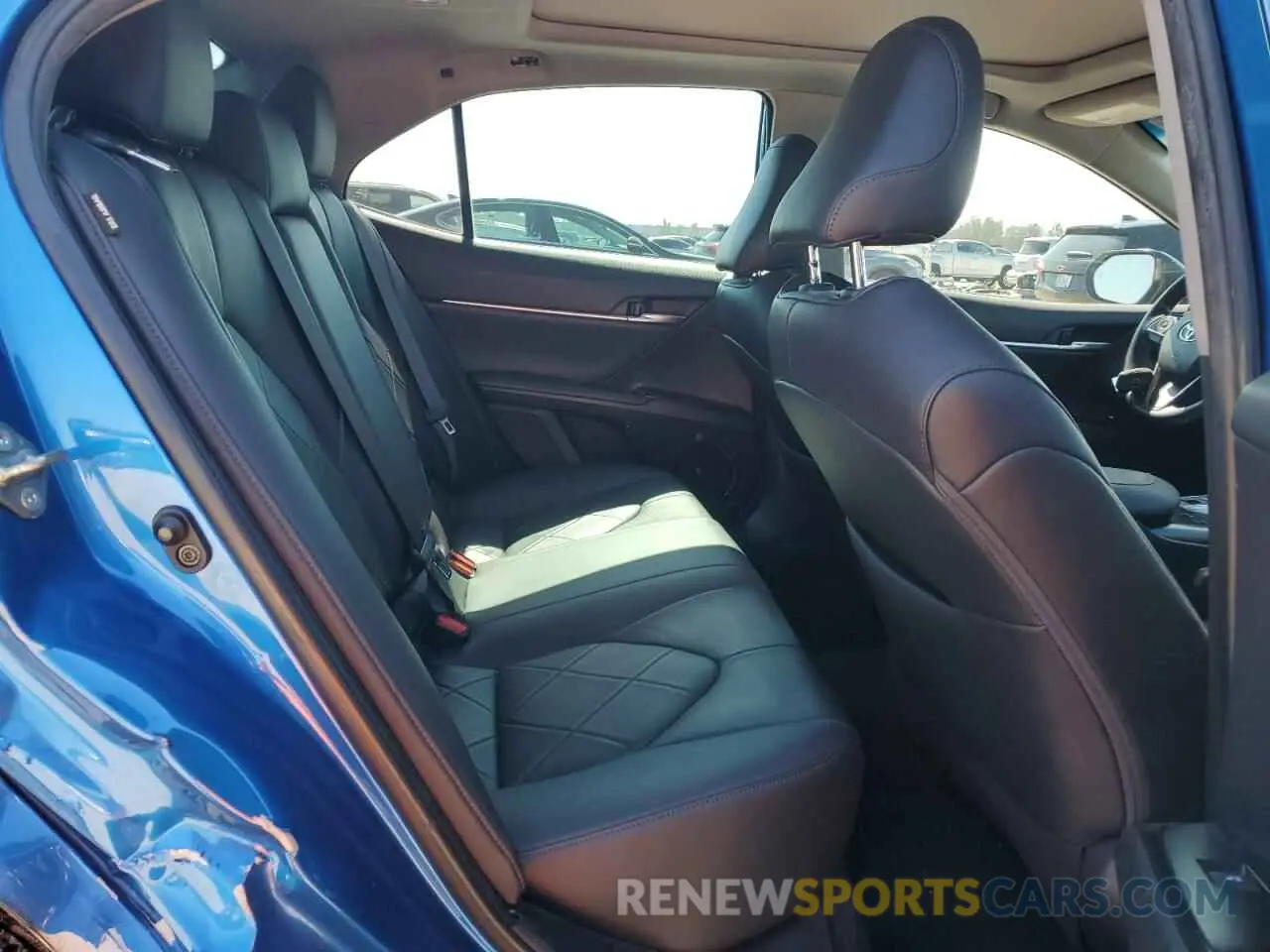 10 fotografías del automóvil dañado 4T1B11HK1KU295019 TOYOTA CAMRY 2019