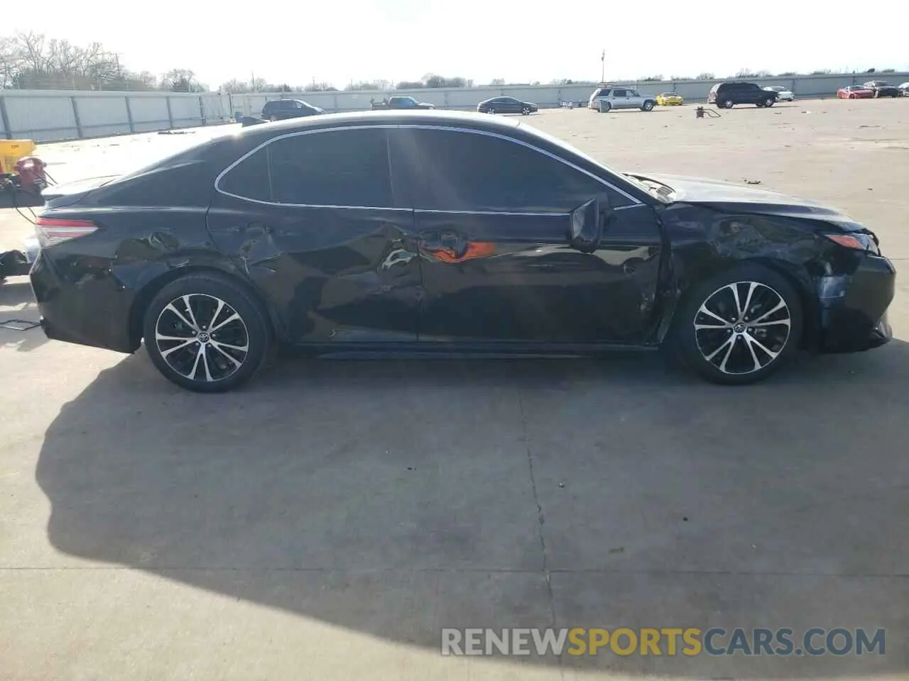 9 fotografías del automóvil dañado 4T1B11HK1KU679527 TOYOTA CAMRY 2019