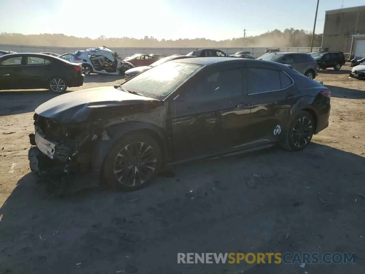 1 fotografías del automóvil dañado 4T1B11HK1KU684856 TOYOTA CAMRY 2019