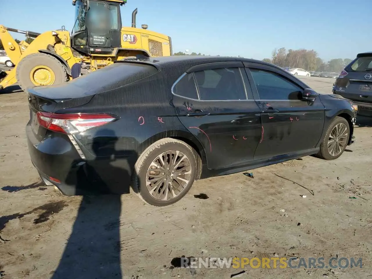 3 fotografías del automóvil dañado 4T1B11HK1KU684856 TOYOTA CAMRY 2019