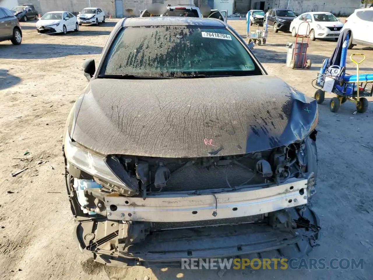 5 fotografías del automóvil dañado 4T1B11HK1KU684856 TOYOTA CAMRY 2019