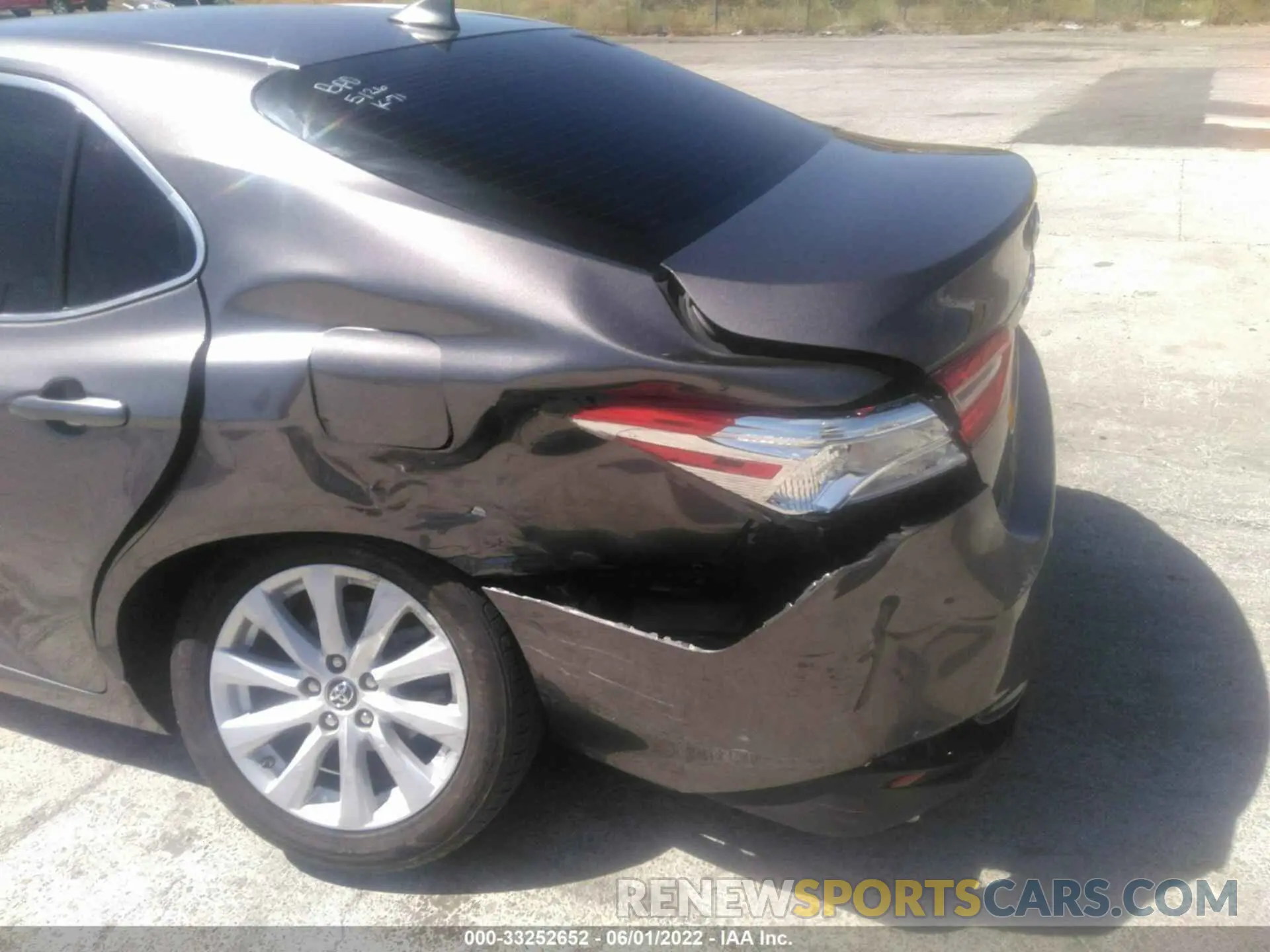 6 fotografías del automóvil dañado 4T1B11HK1KU717323 TOYOTA CAMRY 2019