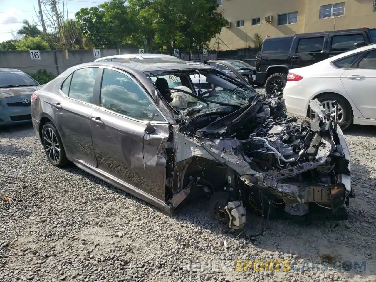 1 fotografías del automóvil dañado 4T1B11HK1KU720593 TOYOTA CAMRY 2019