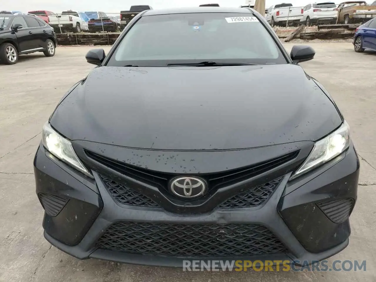 5 fotografías del automóvil dañado 4T1B11HK1KU723607 TOYOTA CAMRY 2019