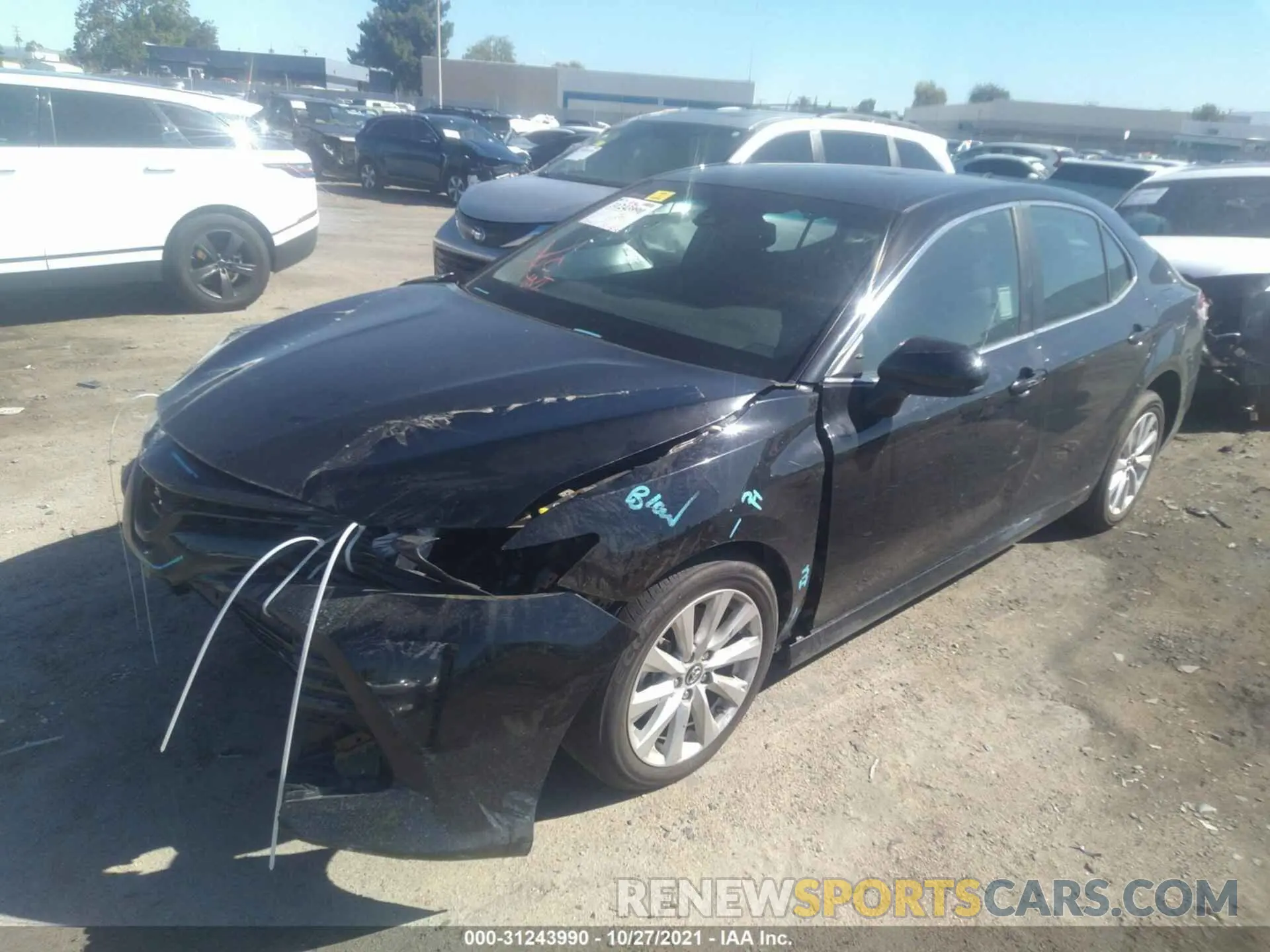 2 fotografías del automóvil dañado 4T1B11HK1KU733974 TOYOTA CAMRY 2019