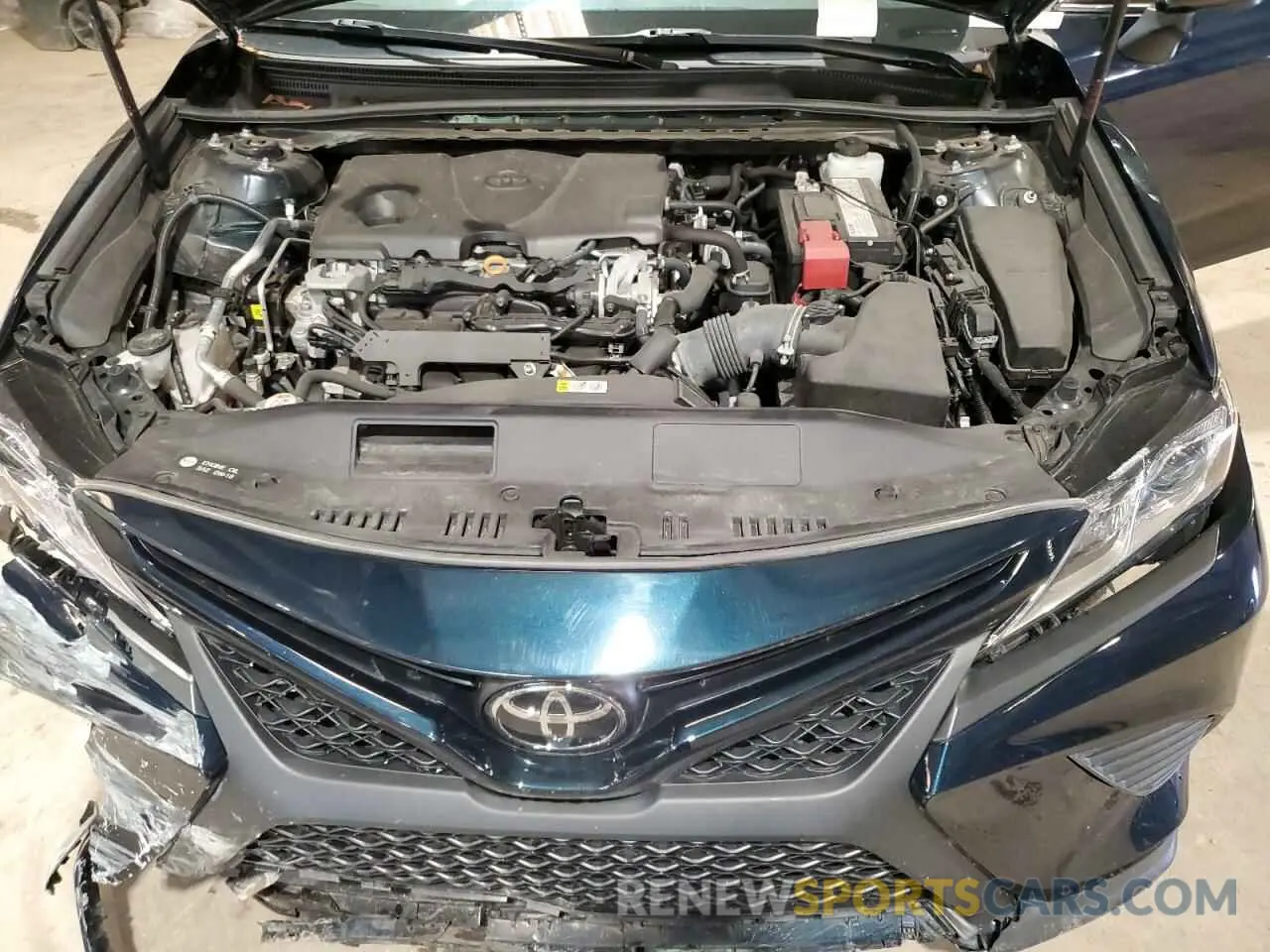 11 fotografías del automóvil dañado 4T1B11HK1KU737975 TOYOTA CAMRY 2019