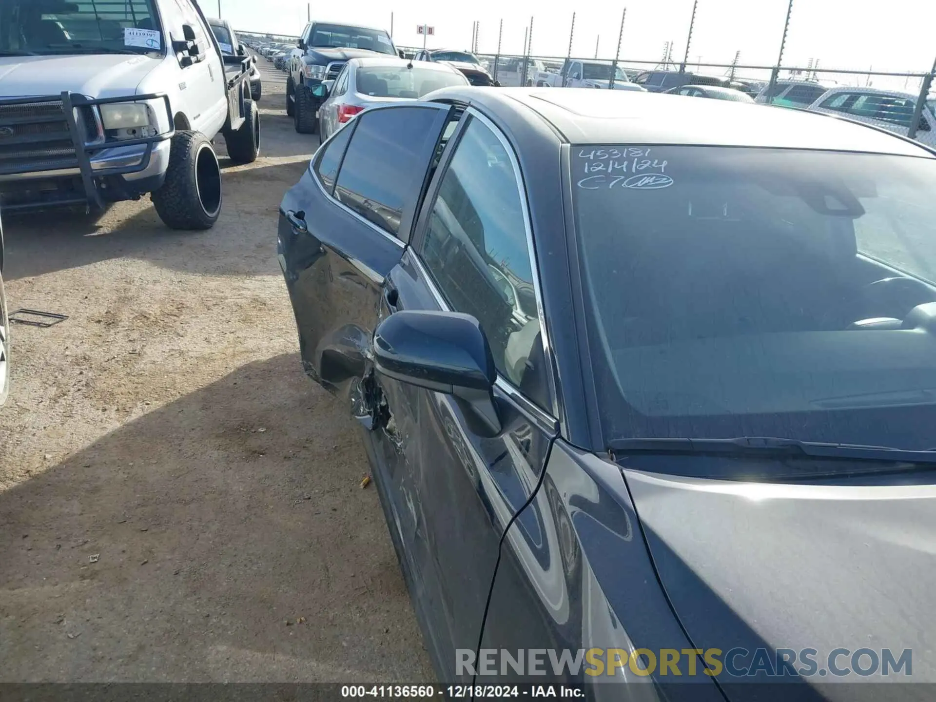 6 fotografías del automóvil dañado 4T1B11HK1KU750922 TOYOTA CAMRY 2019